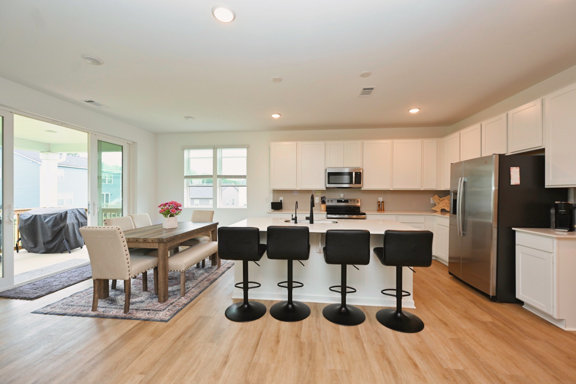 2982 Windstone Trl