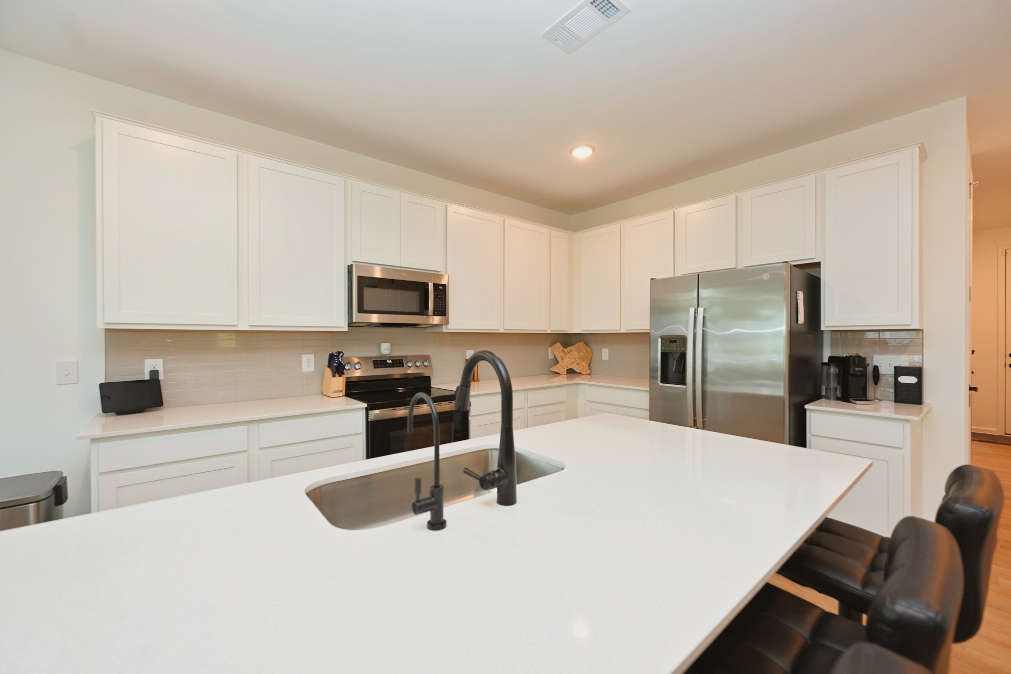 2982 Windstone Trl