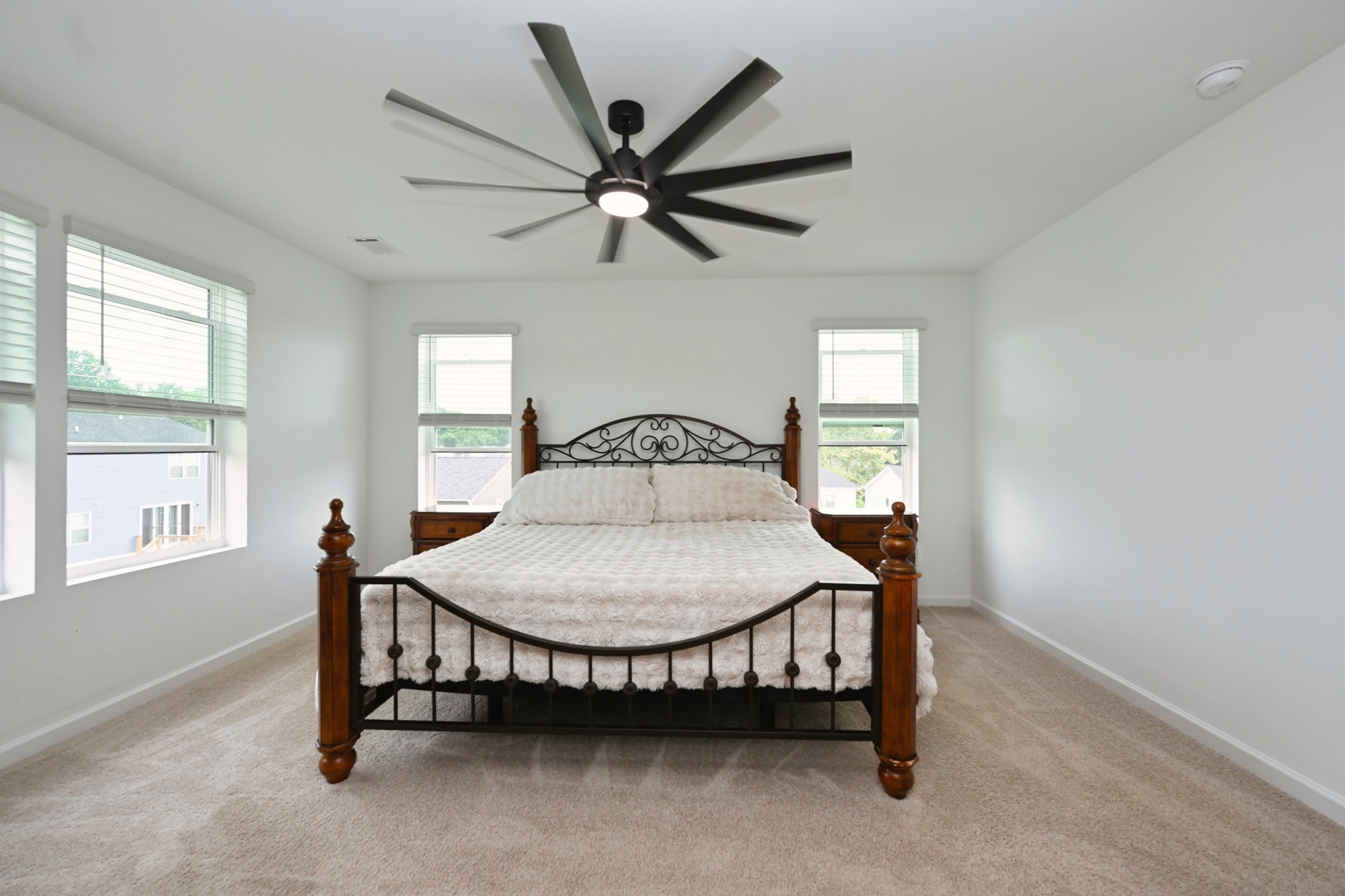 2982 Windstone Trl