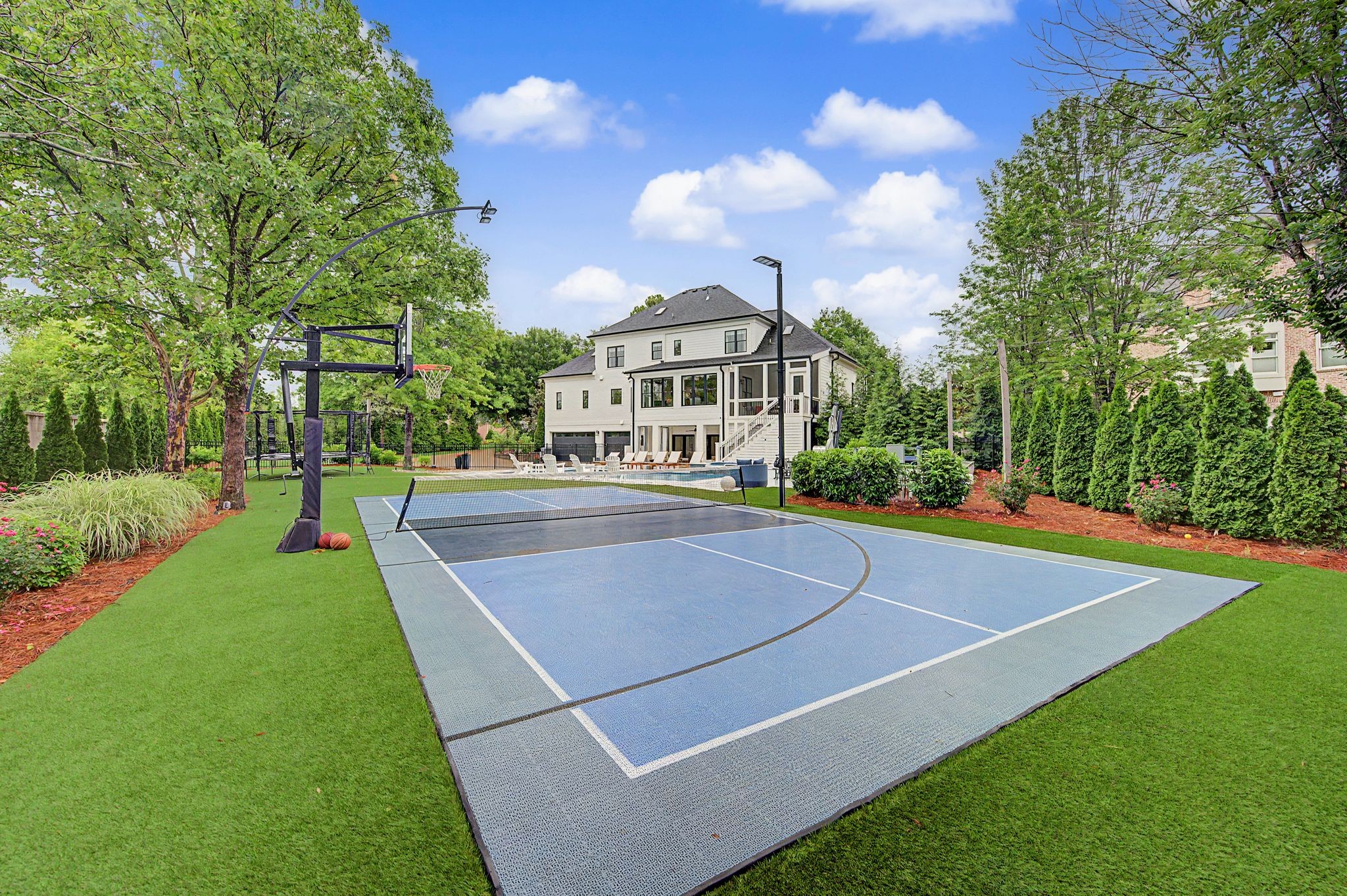 5102 Yale Ct