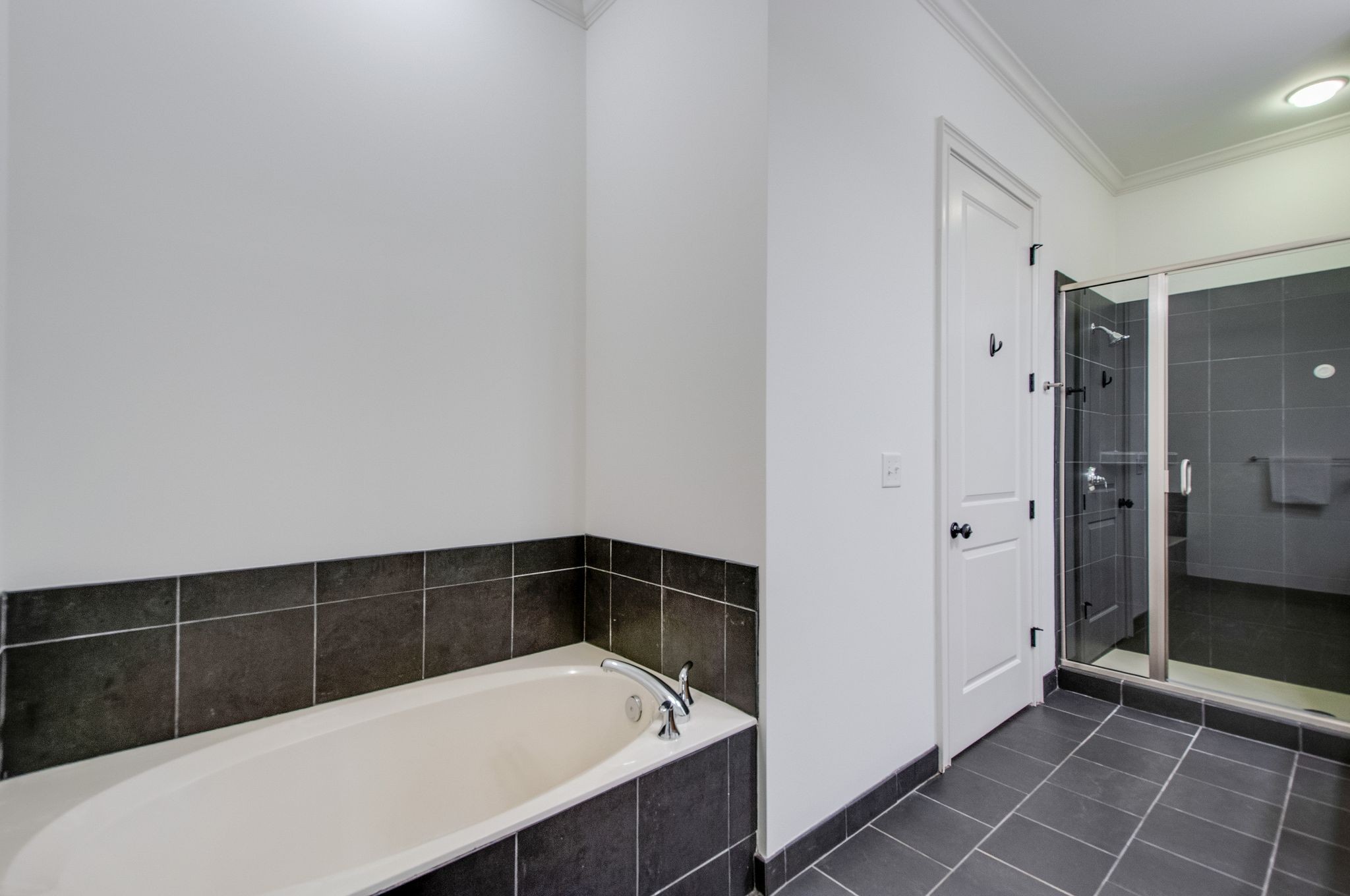 4120 Ridgefield Dr Unit: 402