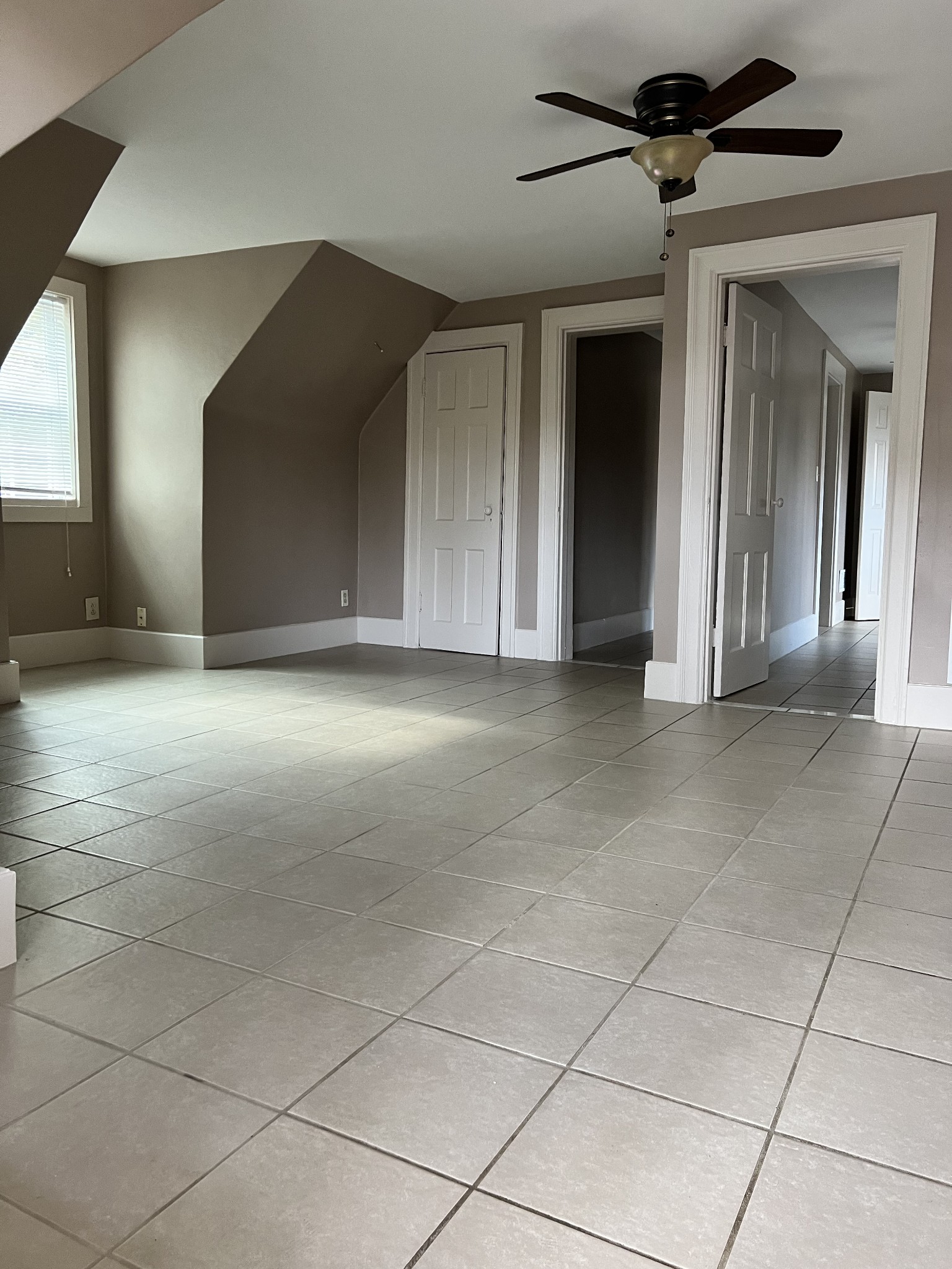 3315 Orleans Dr