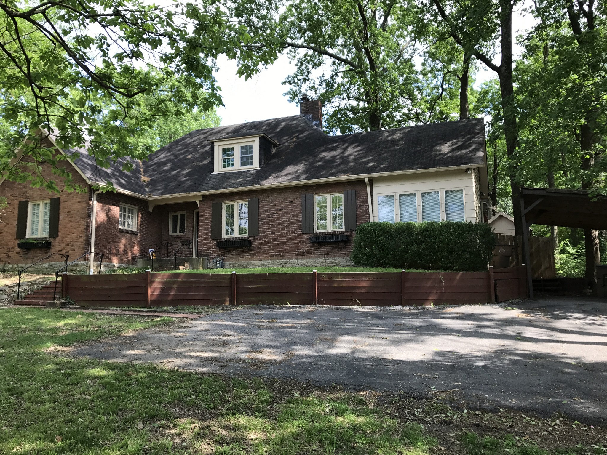 3315 Orleans Dr