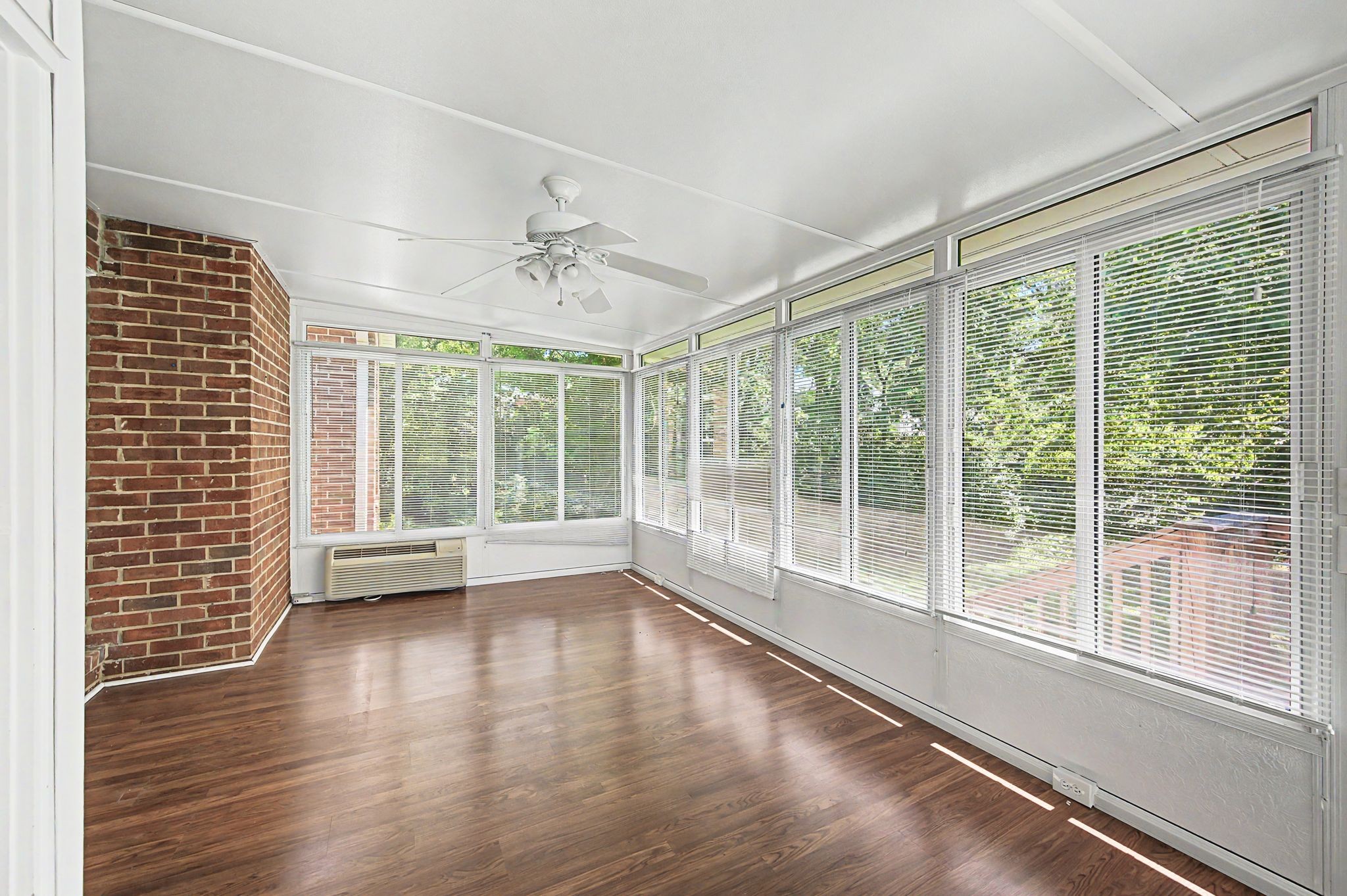 5113 Millbrook Dr