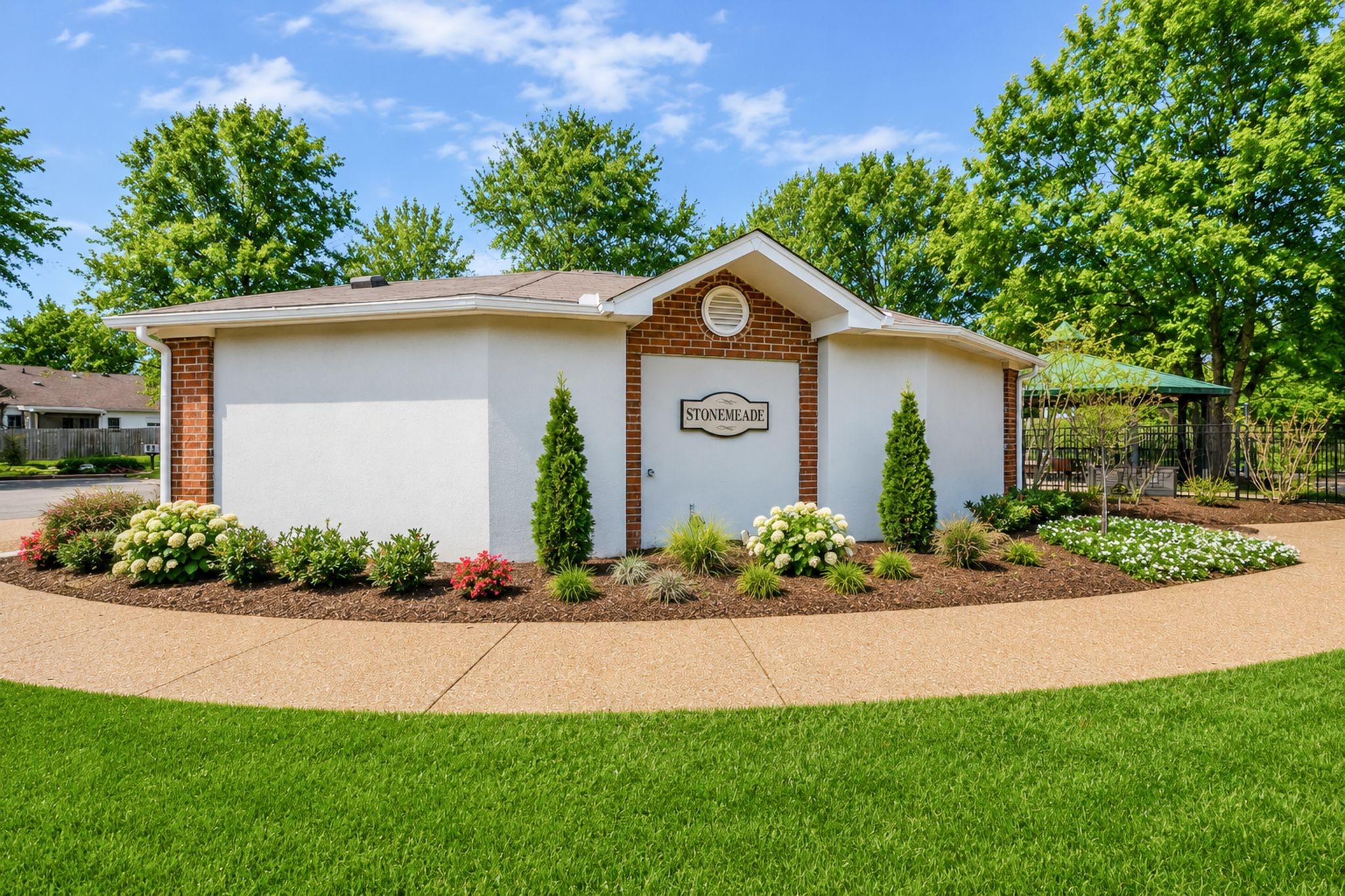 5113 Millbrook Dr