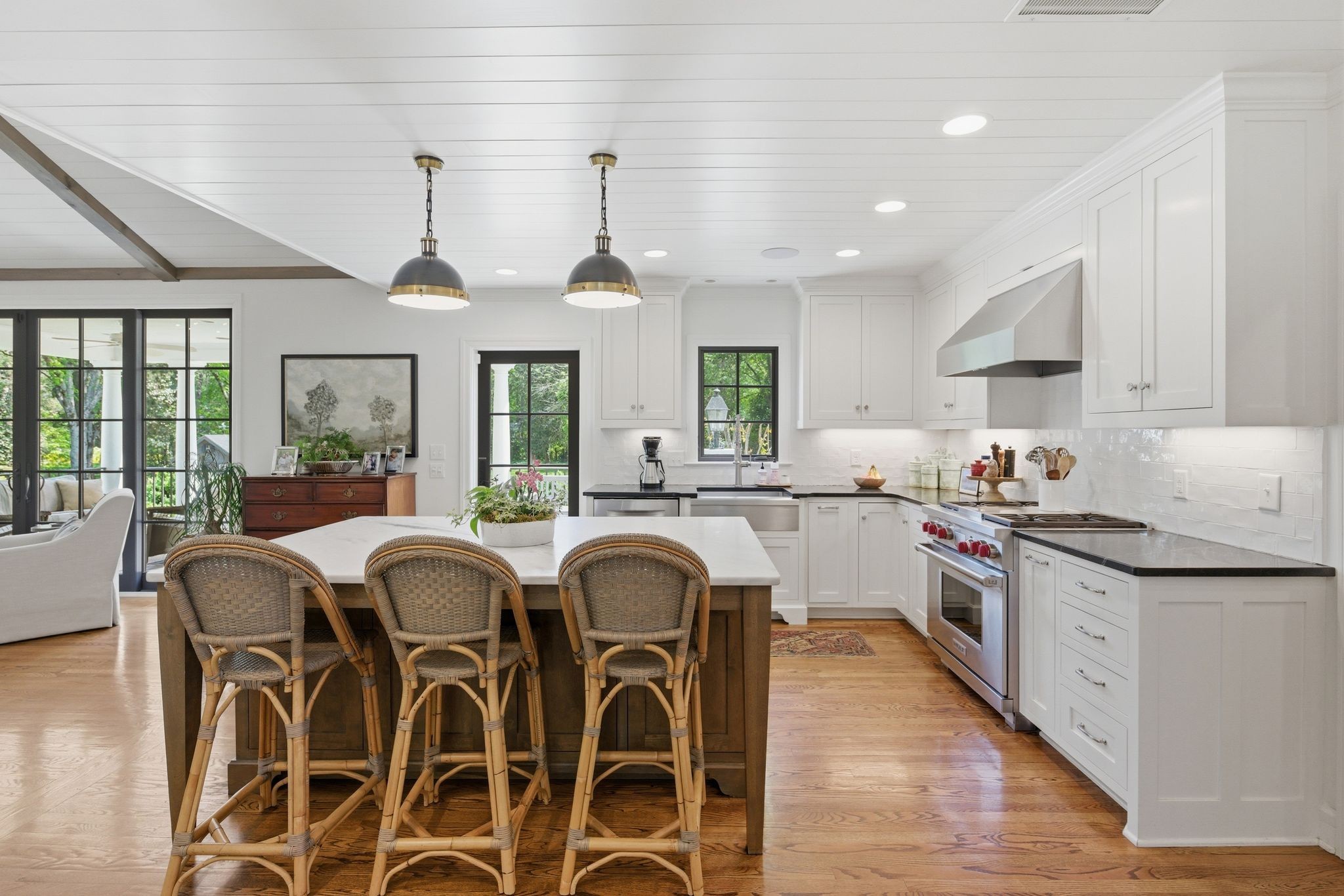6228 Hillsboro Pike