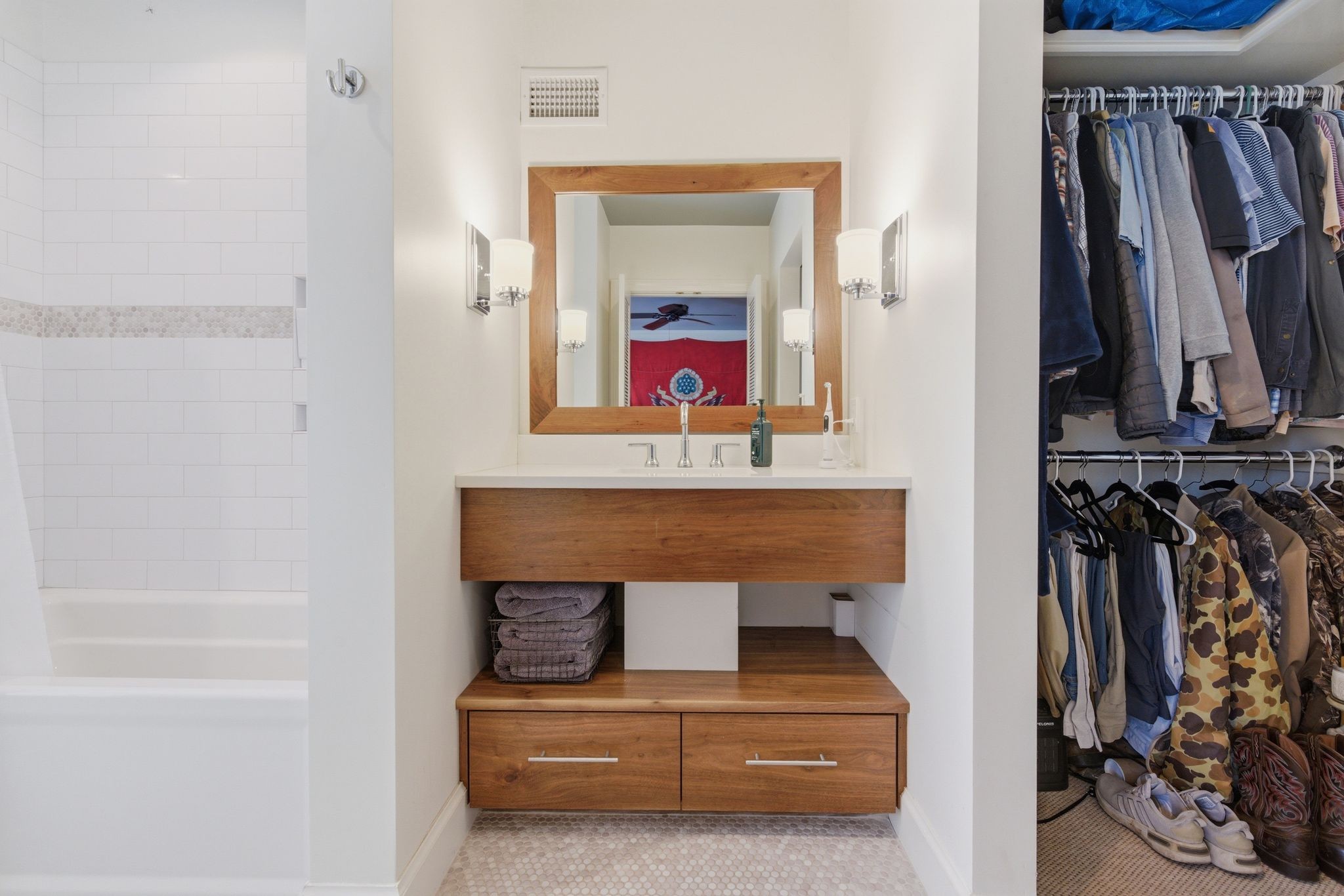 6228 Hillsboro Pike