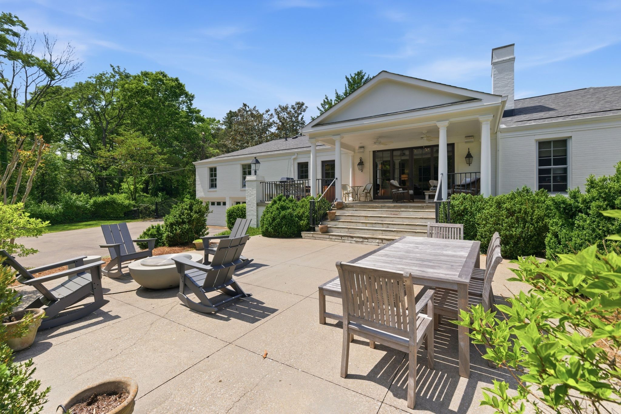6228 Hillsboro Pike