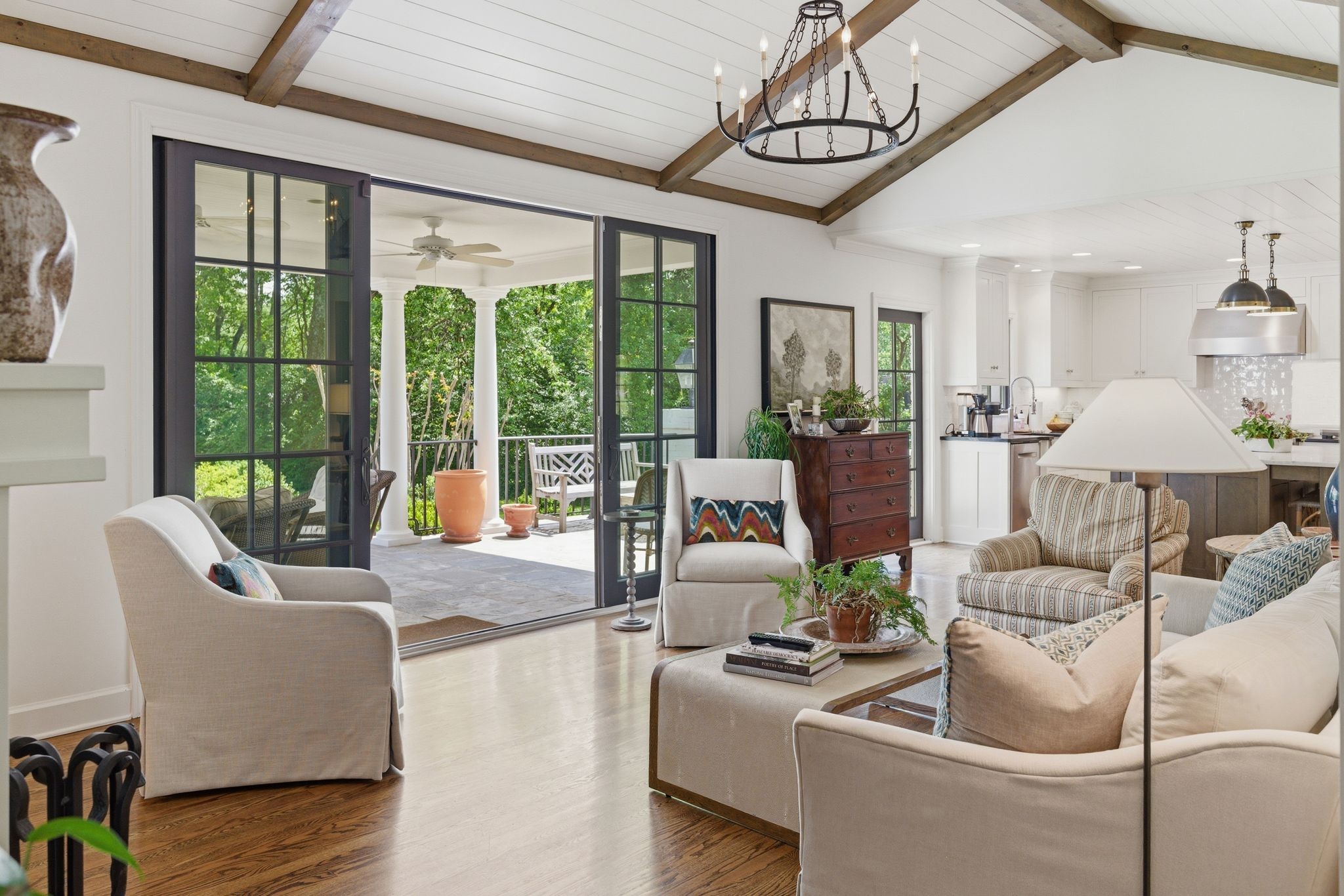 6228 Hillsboro Pike