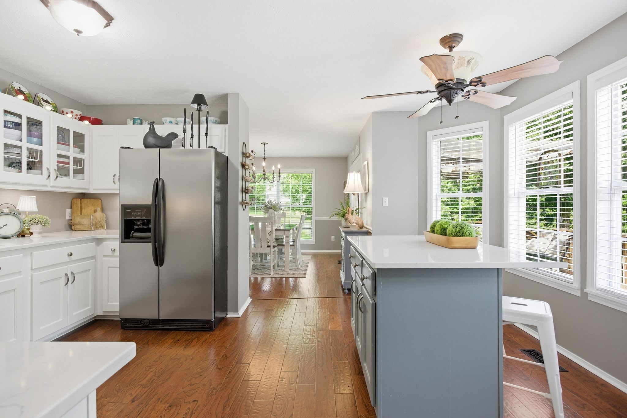 131 Pin Oaks Ln