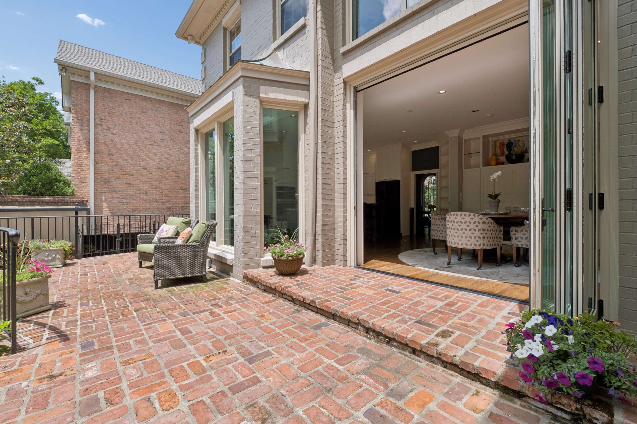 79 Concord Park, W