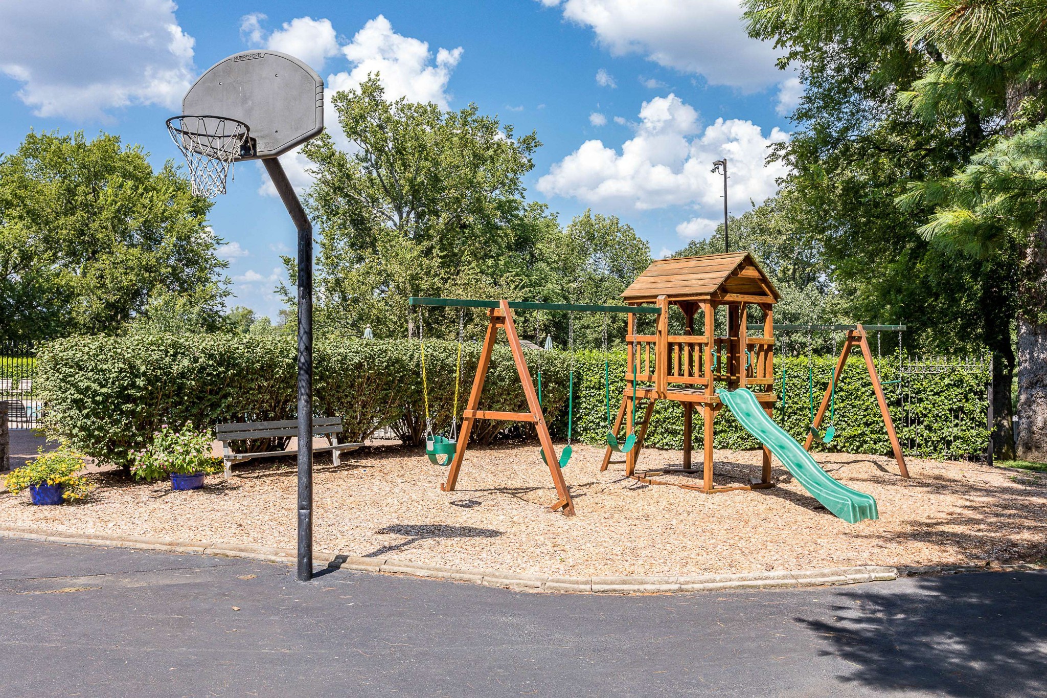 79 Concord Park, W