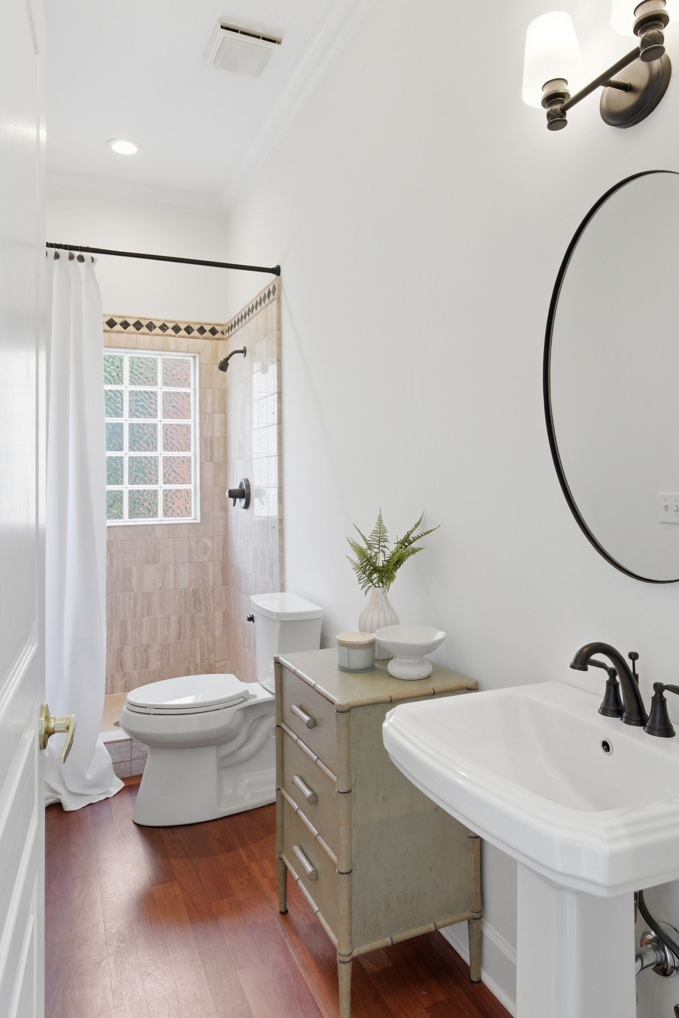 128 Abbeywood Dr