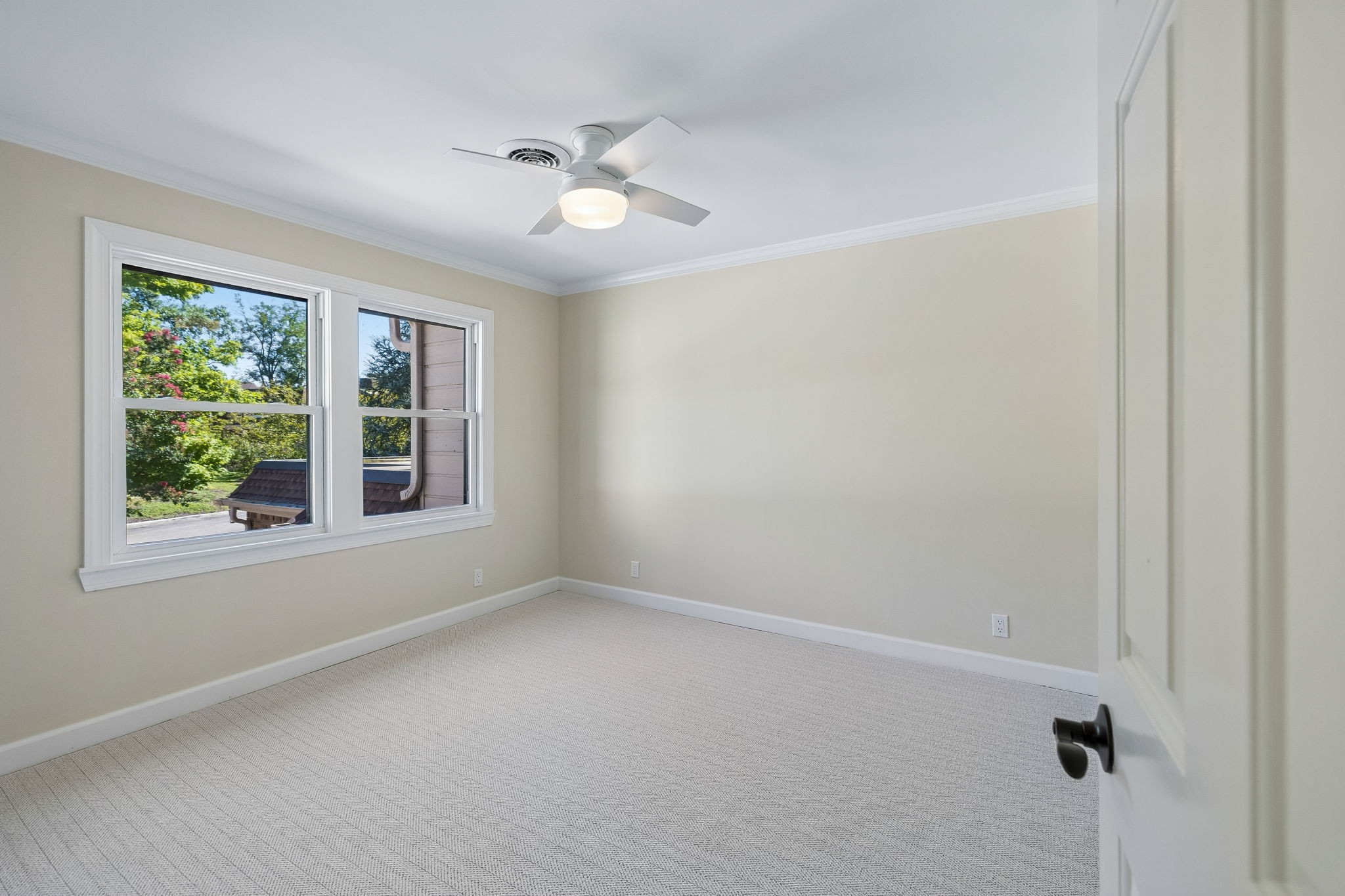 401 Bowling Avenue Unit: 15