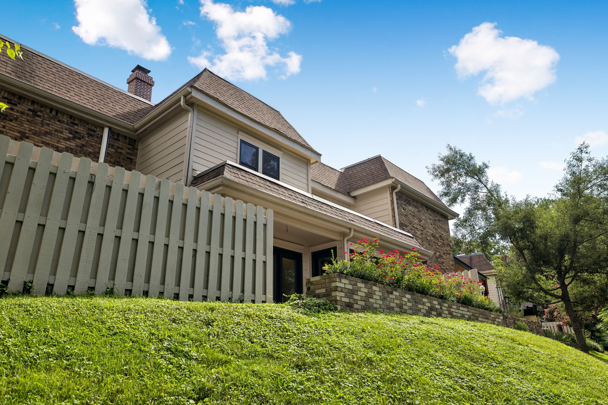 401 Bowling Avenue Unit: 15