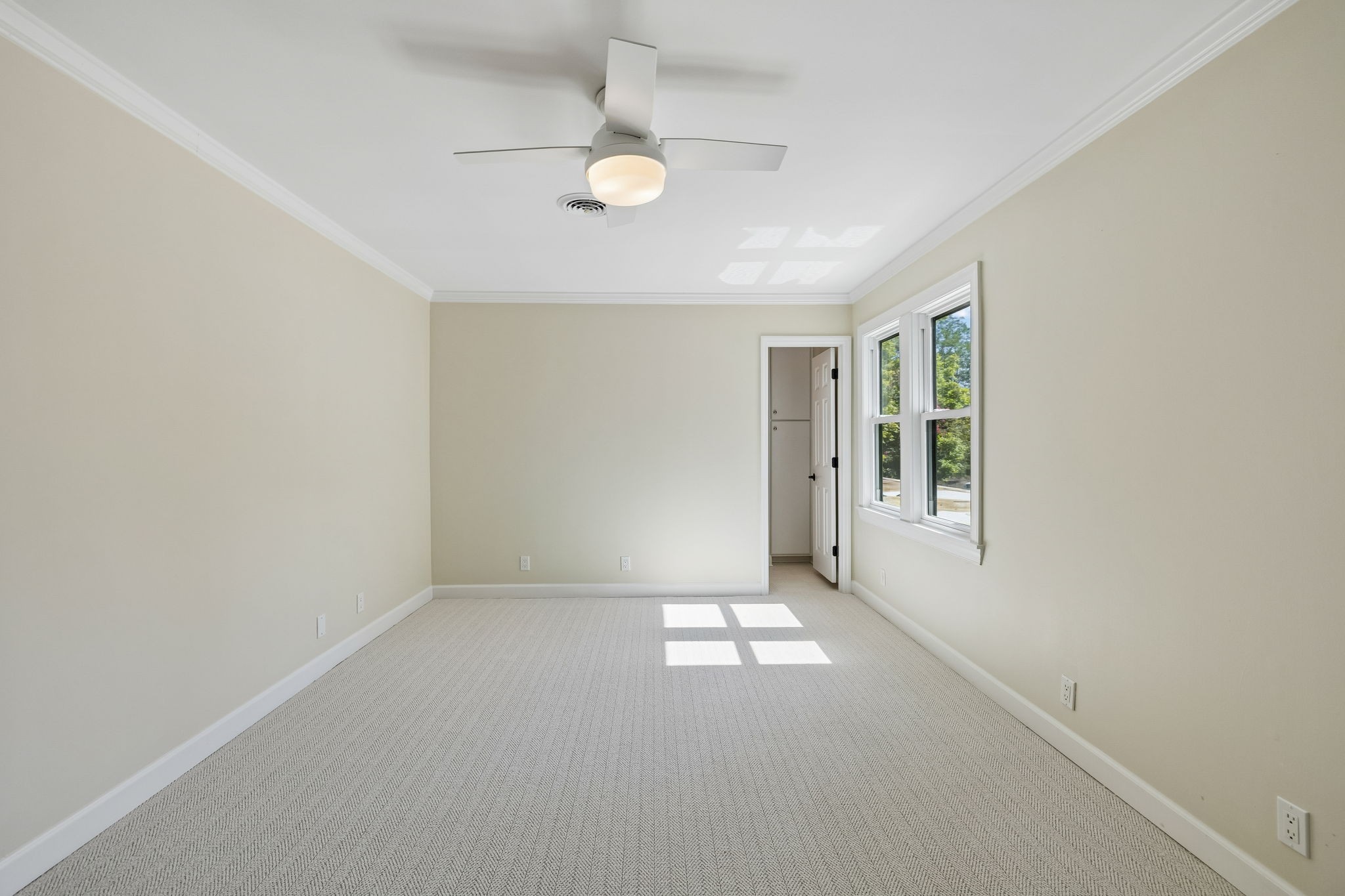 401 Bowling Avenue Unit: 15