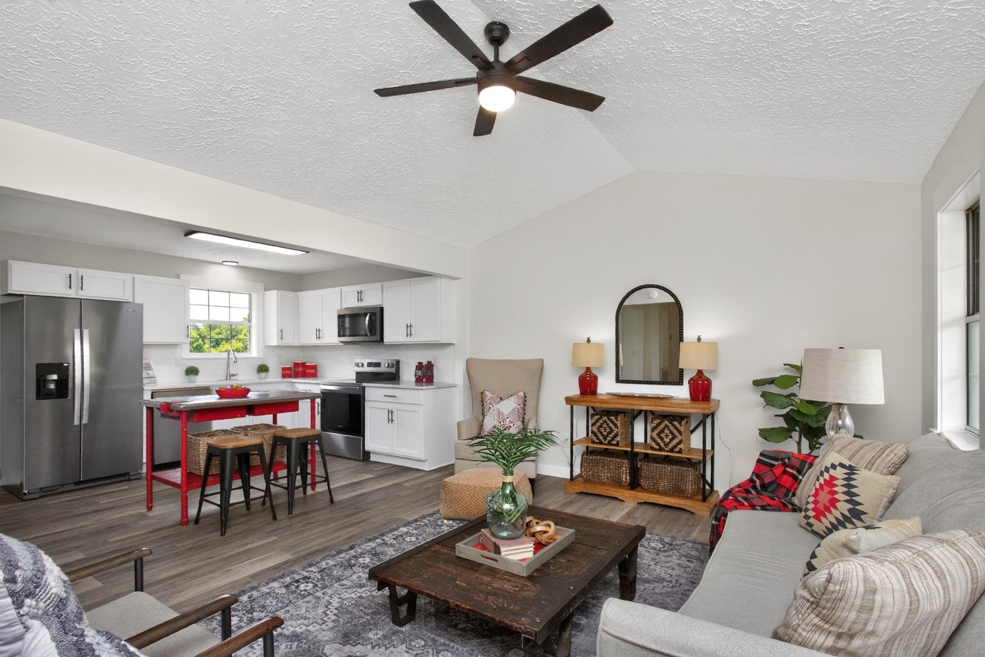 1053 Johns Rd