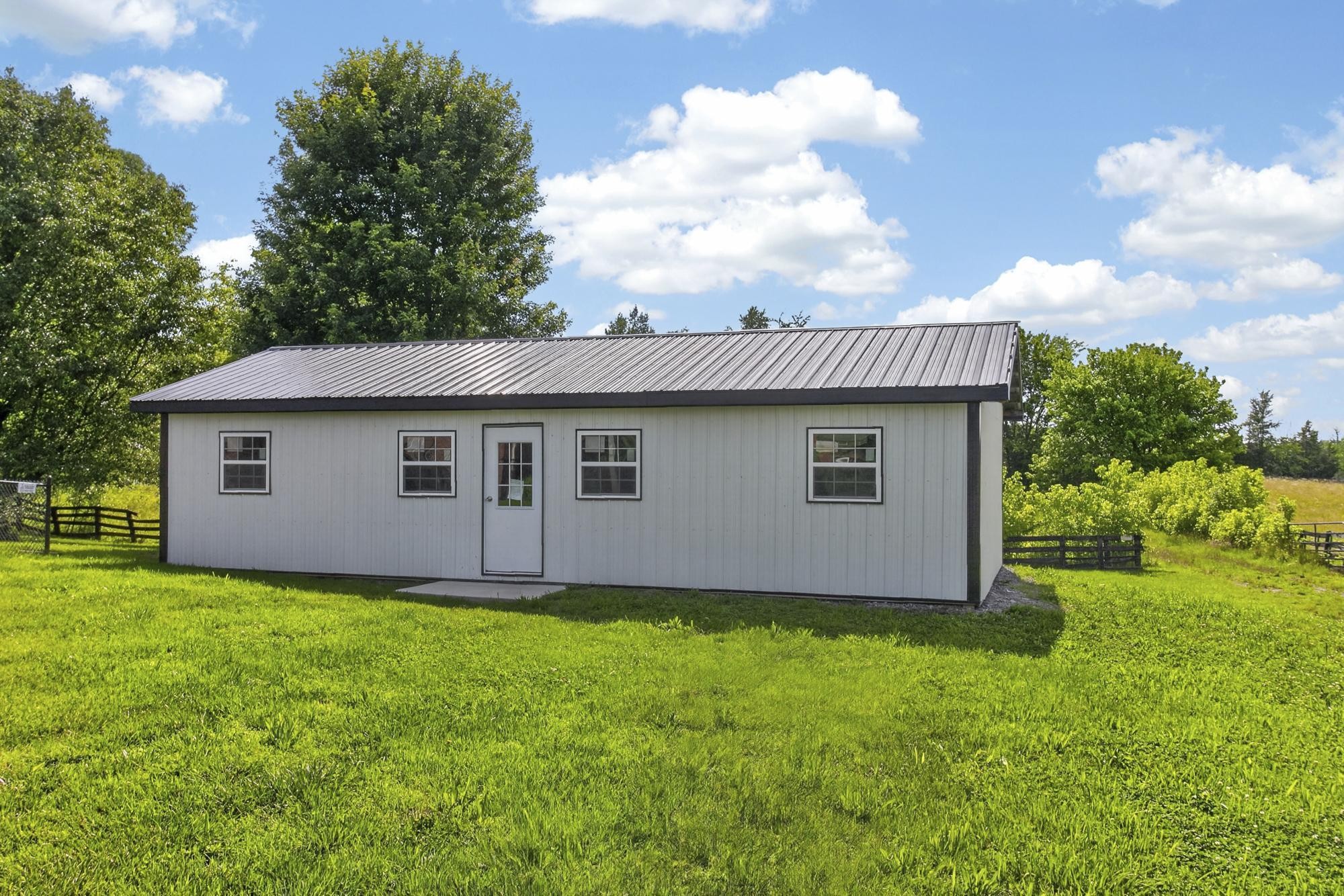 1053 Johns Rd