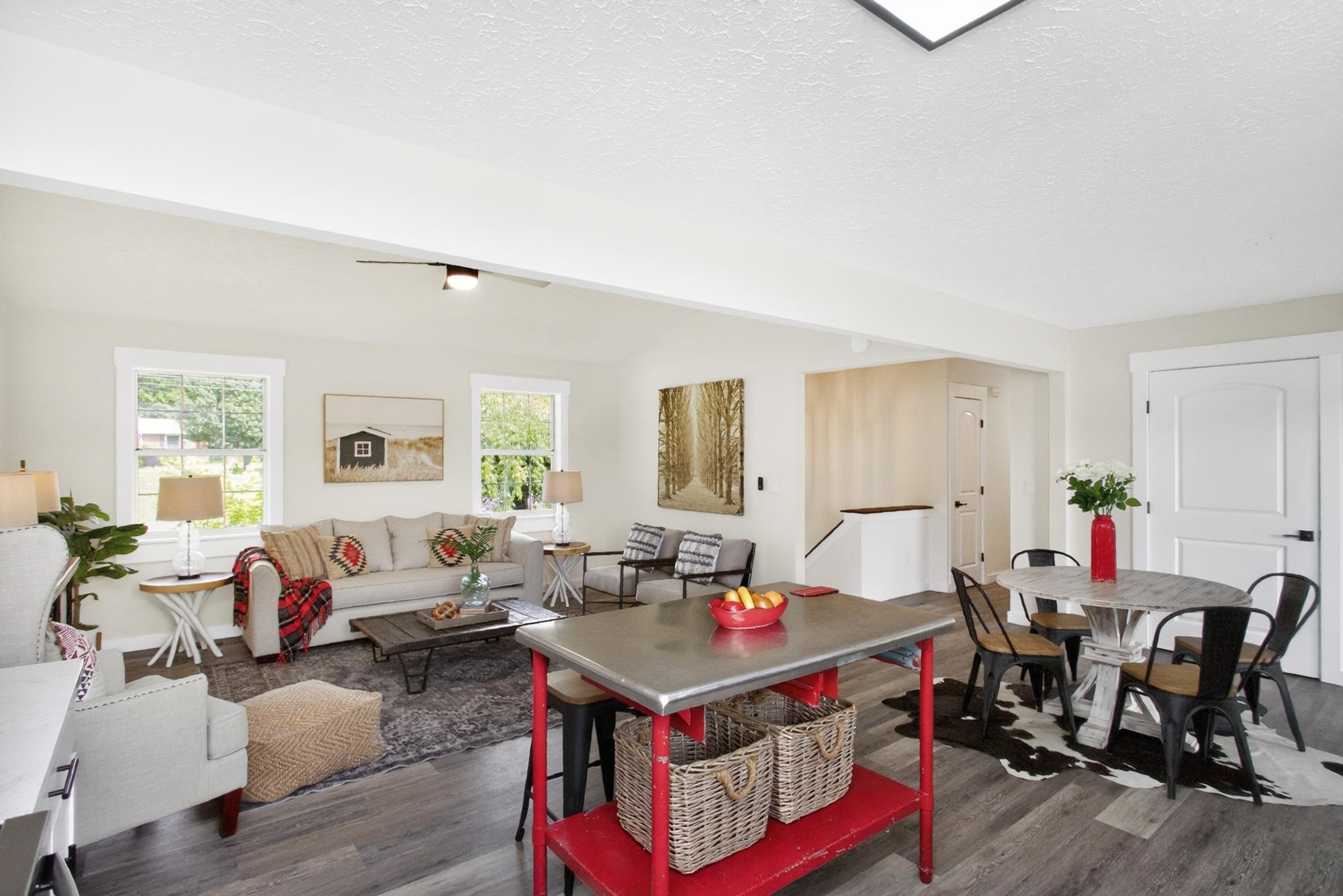 1053 Johns Rd