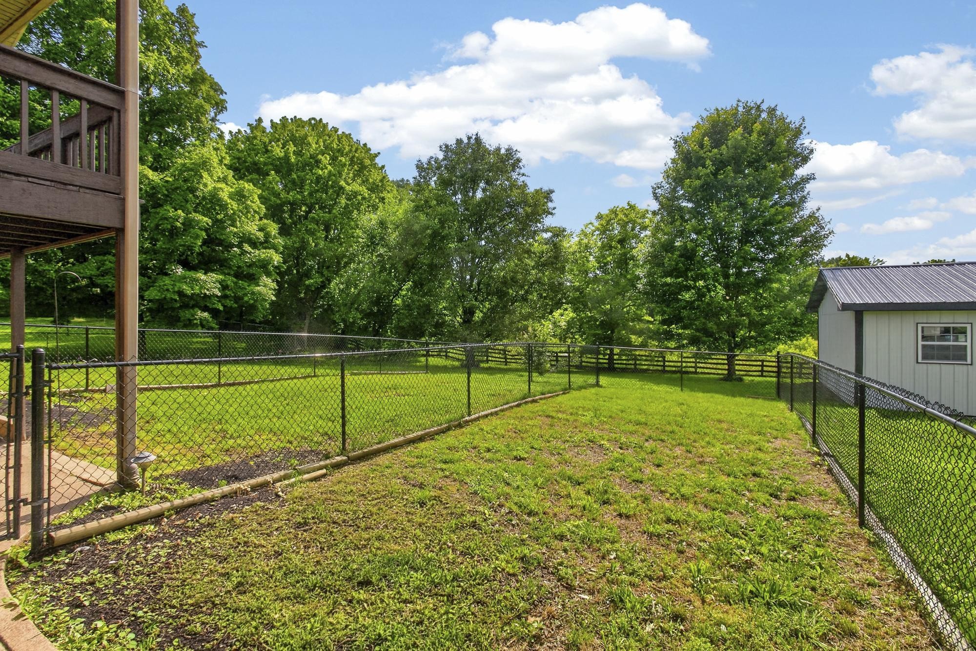 1053 Johns Rd