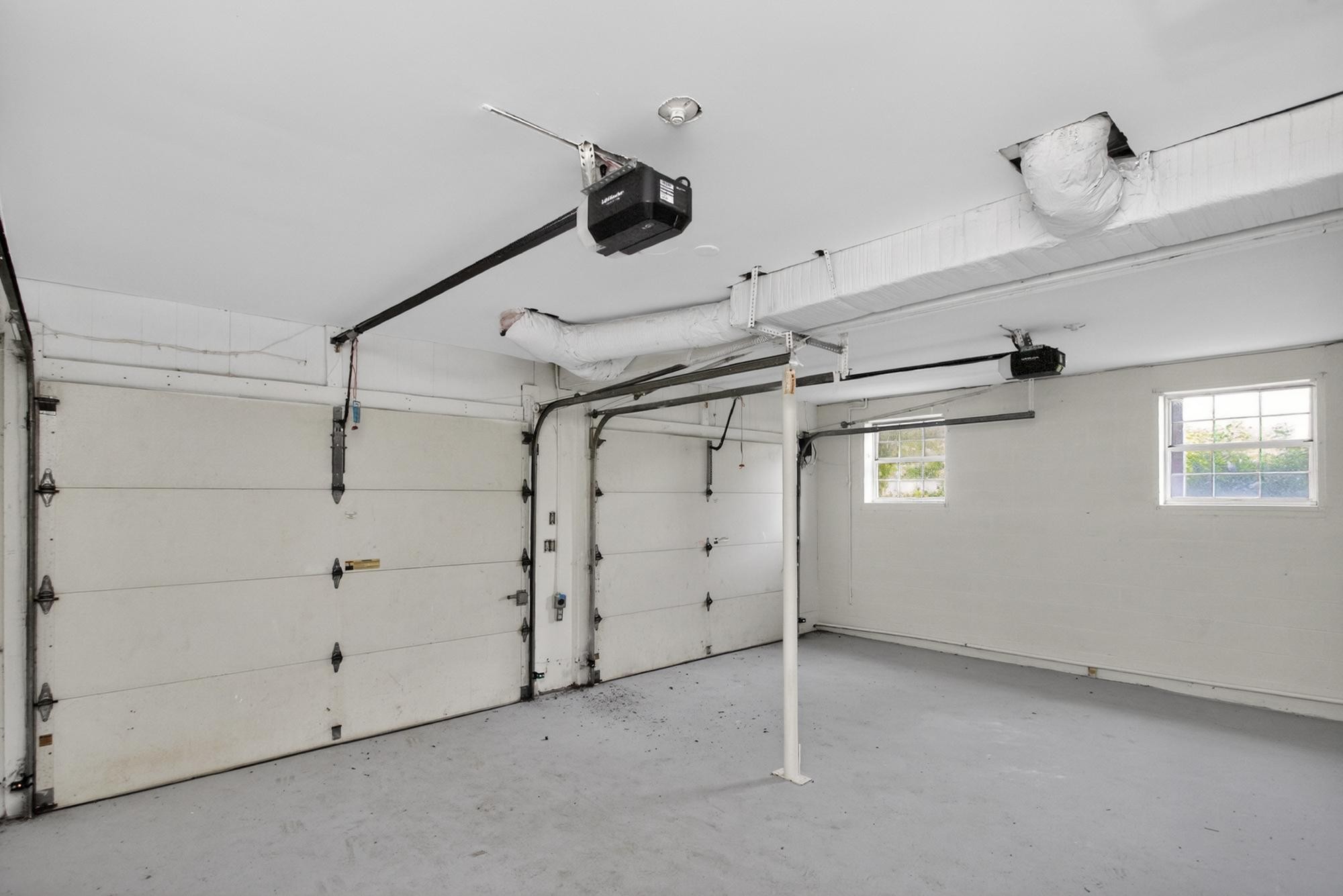 1053 Johns Rd
