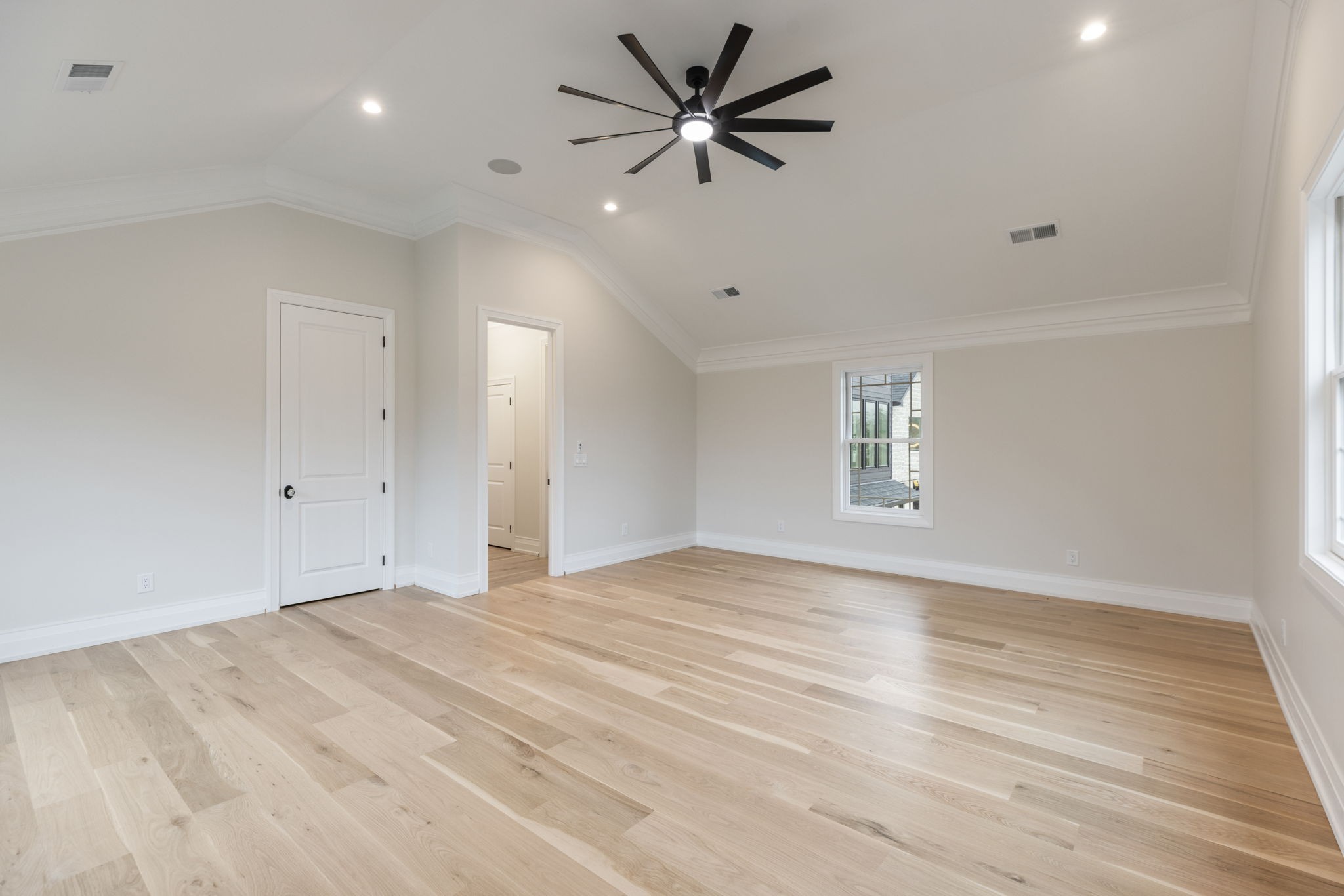 102 Steeplechase Ln