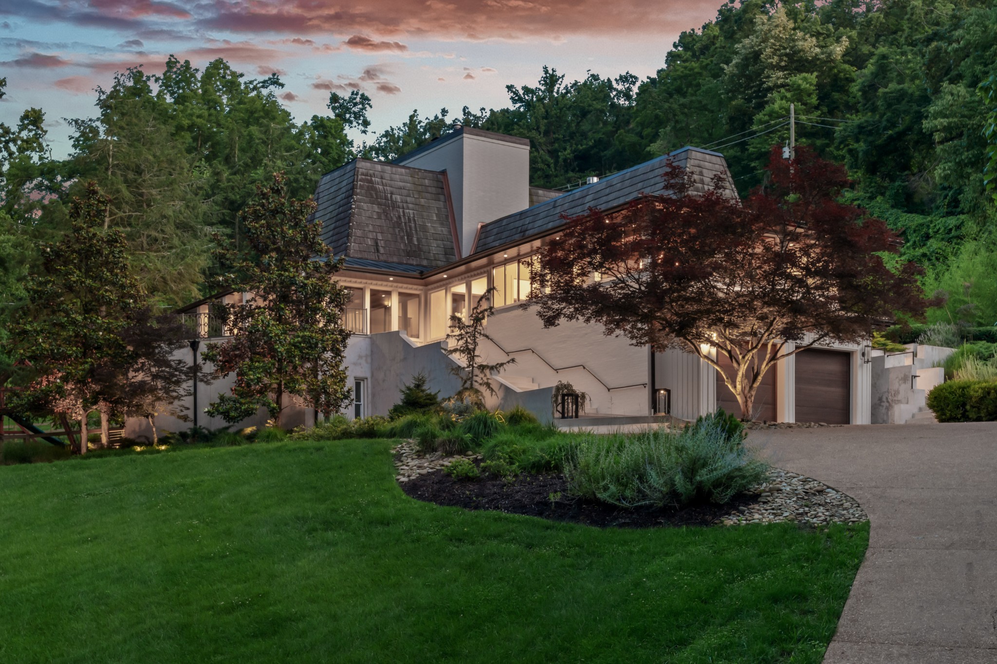 1147 Crater Hill Dr