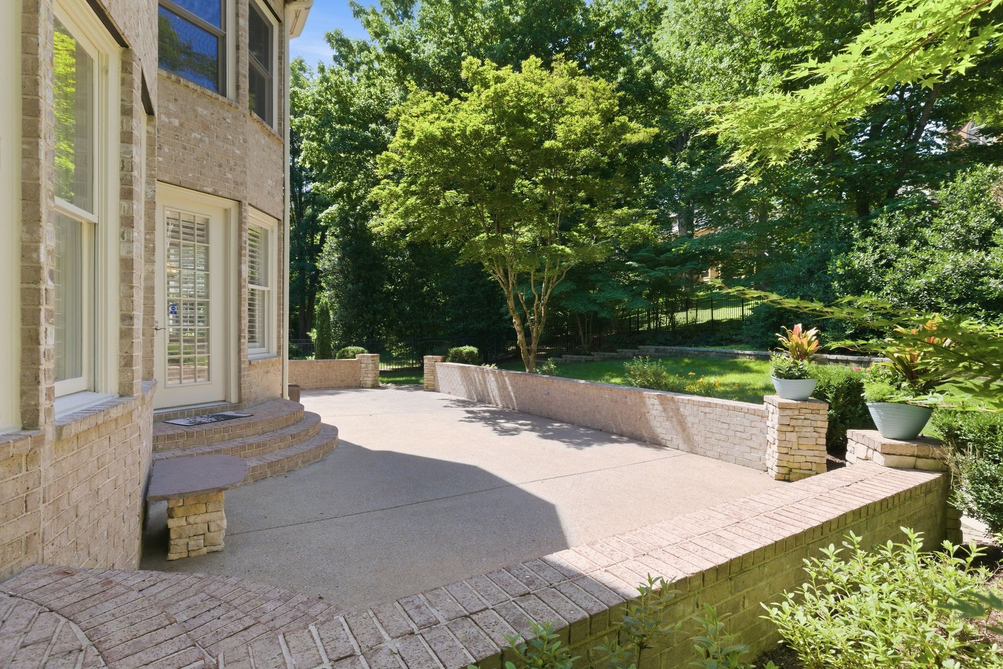331 Haddon Ct