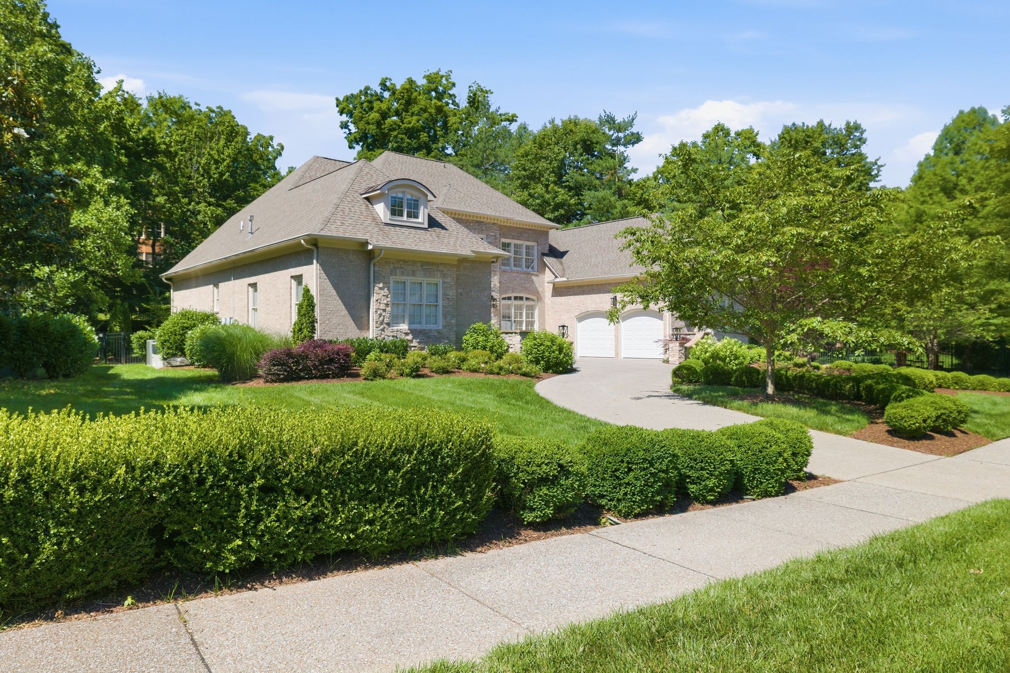 331 Haddon Ct