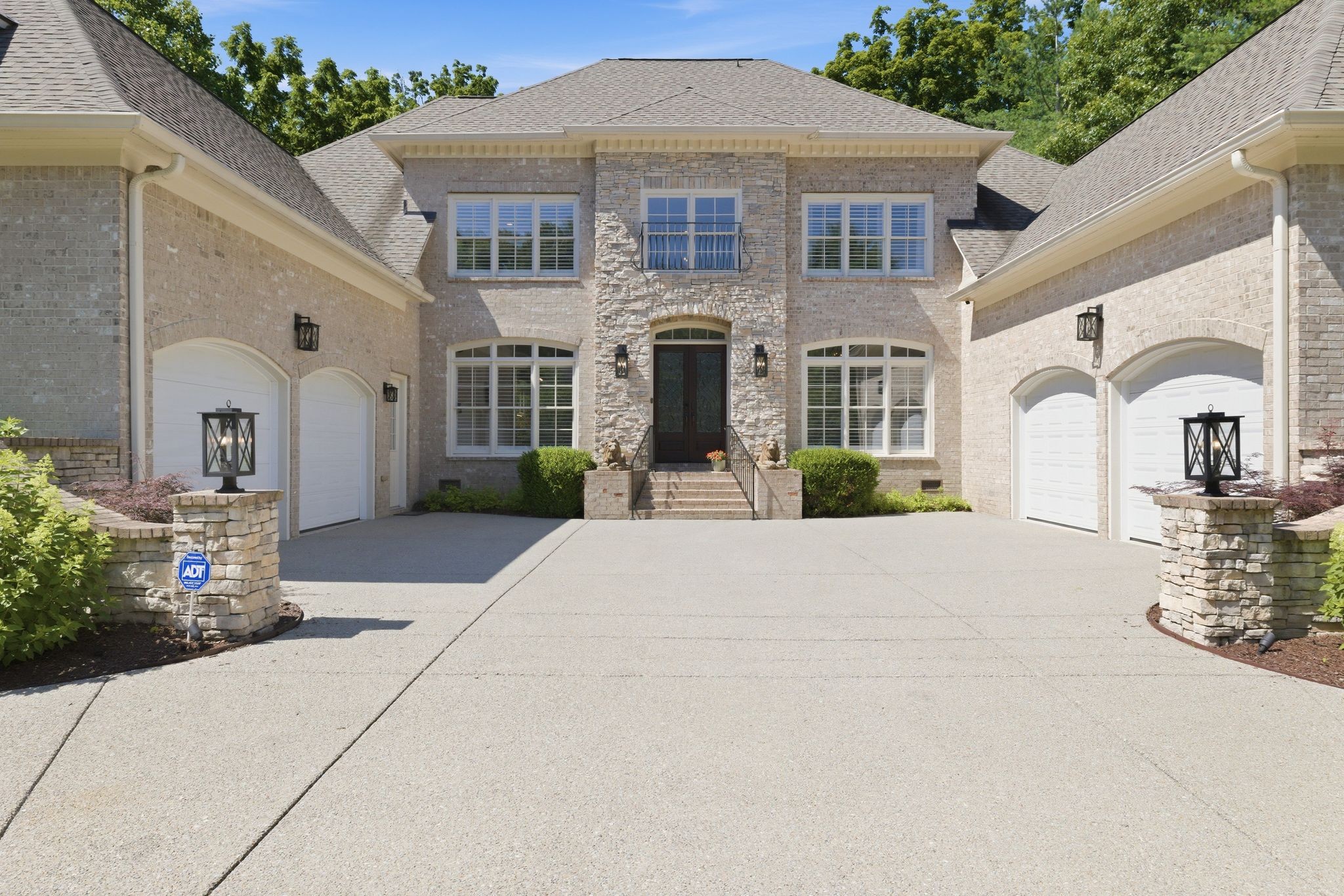 331 Haddon Ct