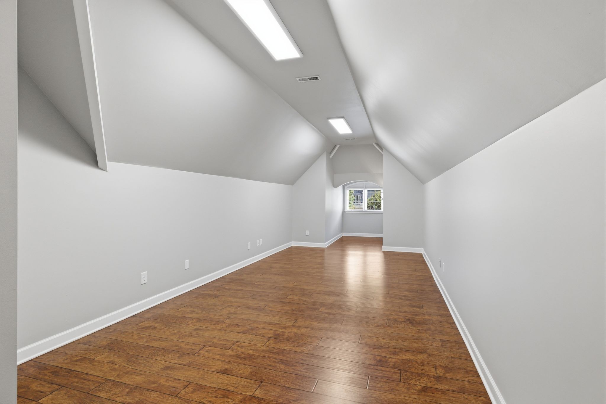 331 Haddon Ct