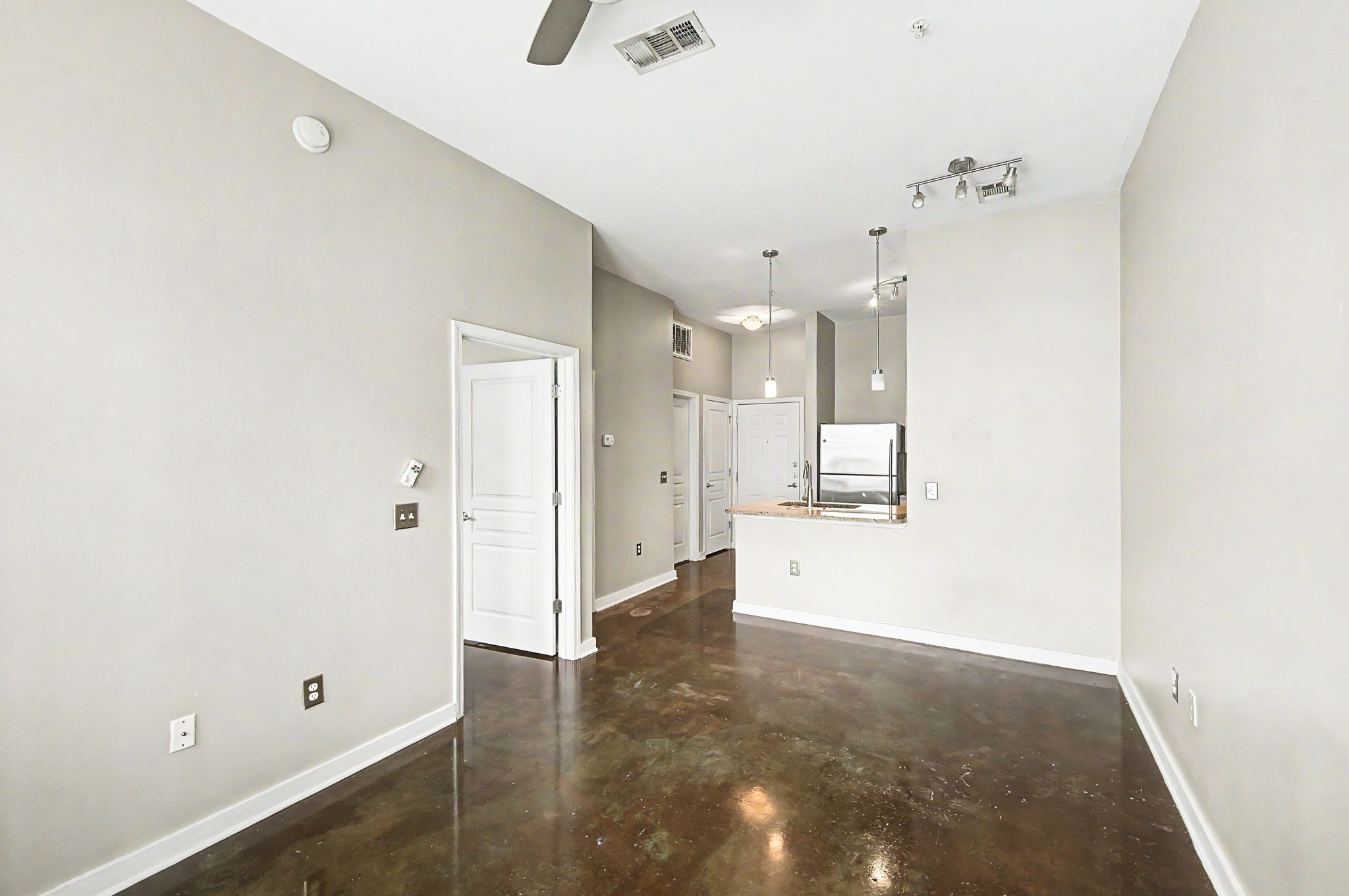 3000 Vanderbilt Pl Unit: 108
