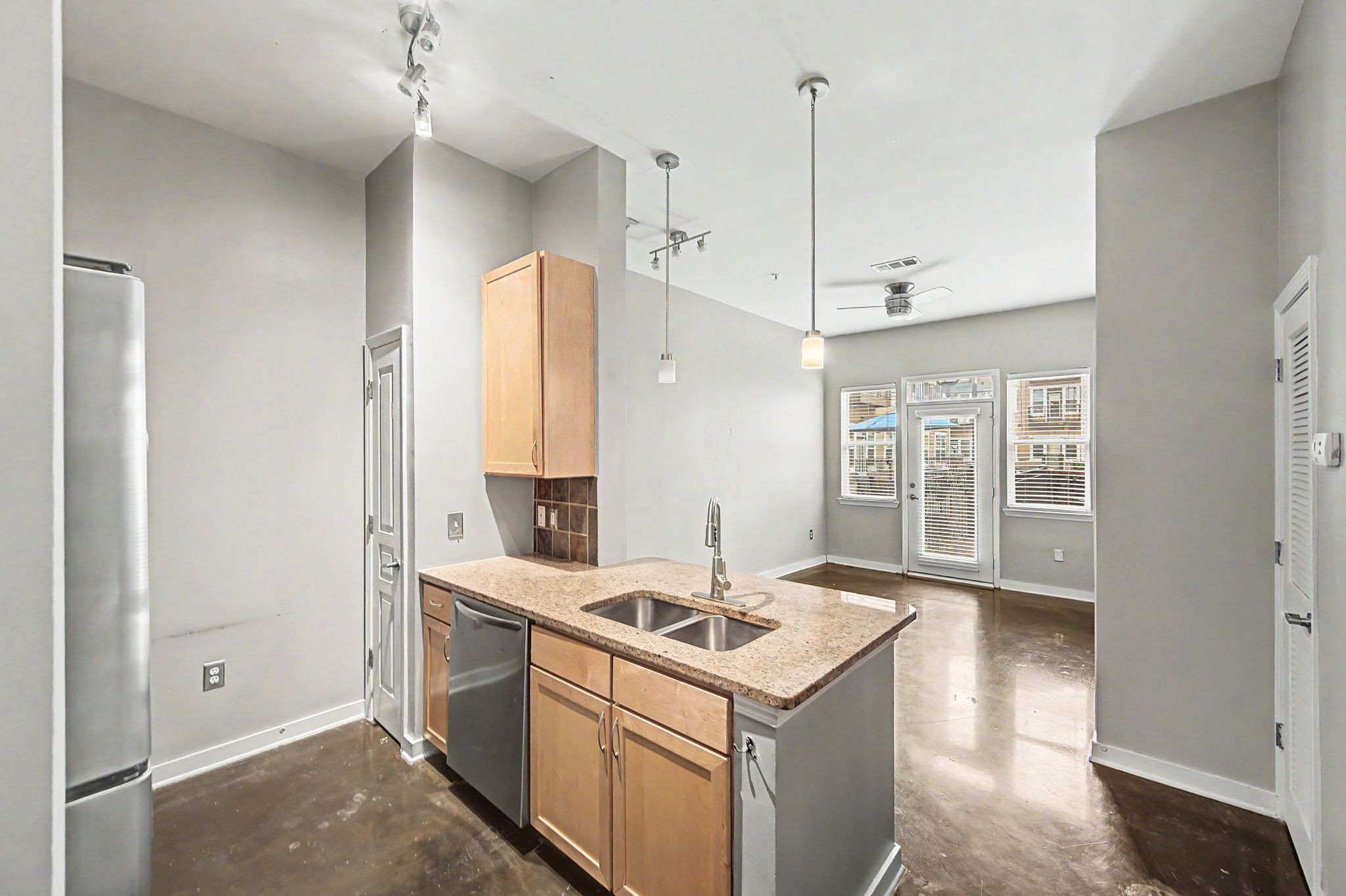 3000 Vanderbilt Pl Unit: 108