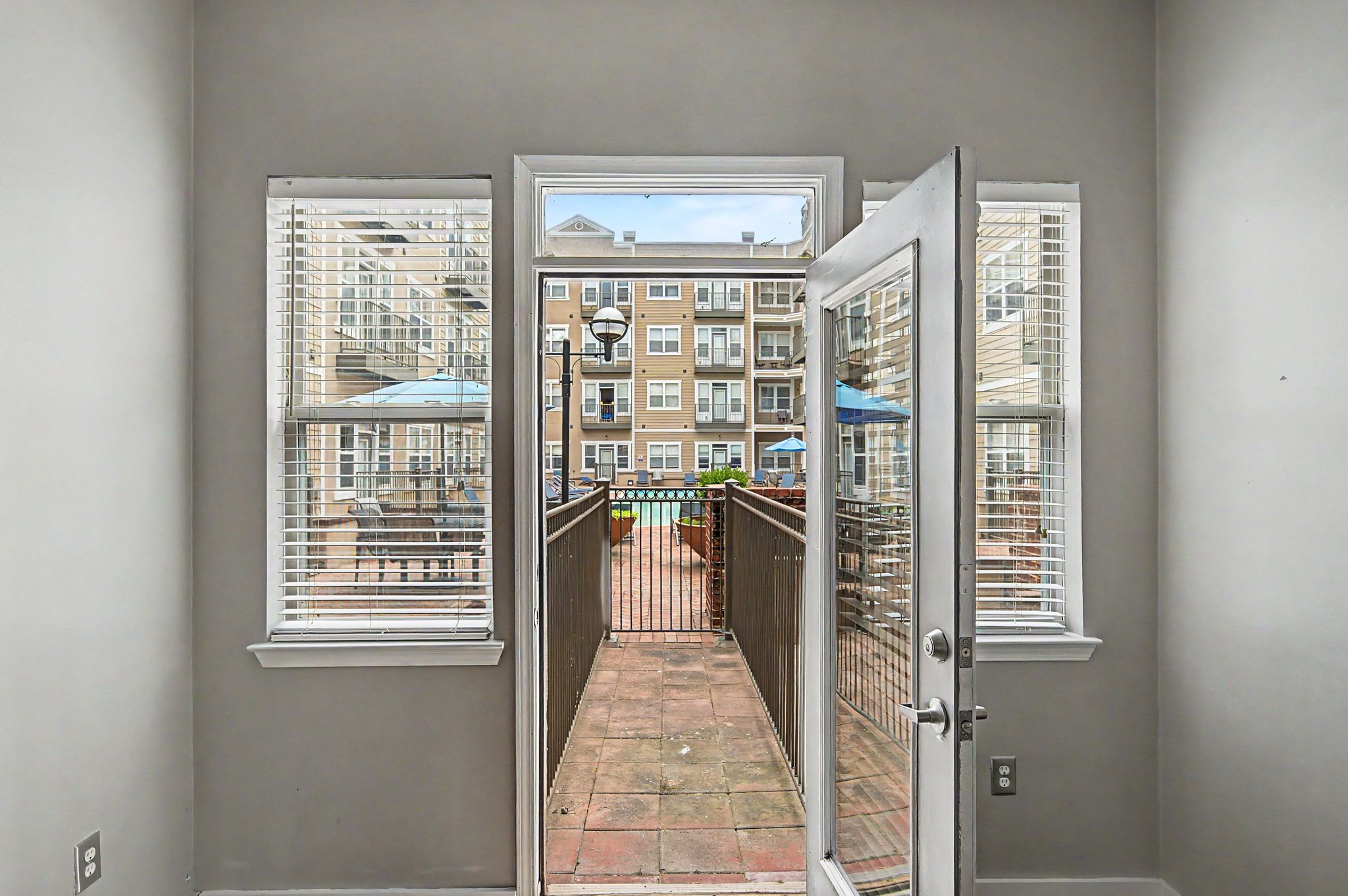 3000 Vanderbilt Pl Unit: 108