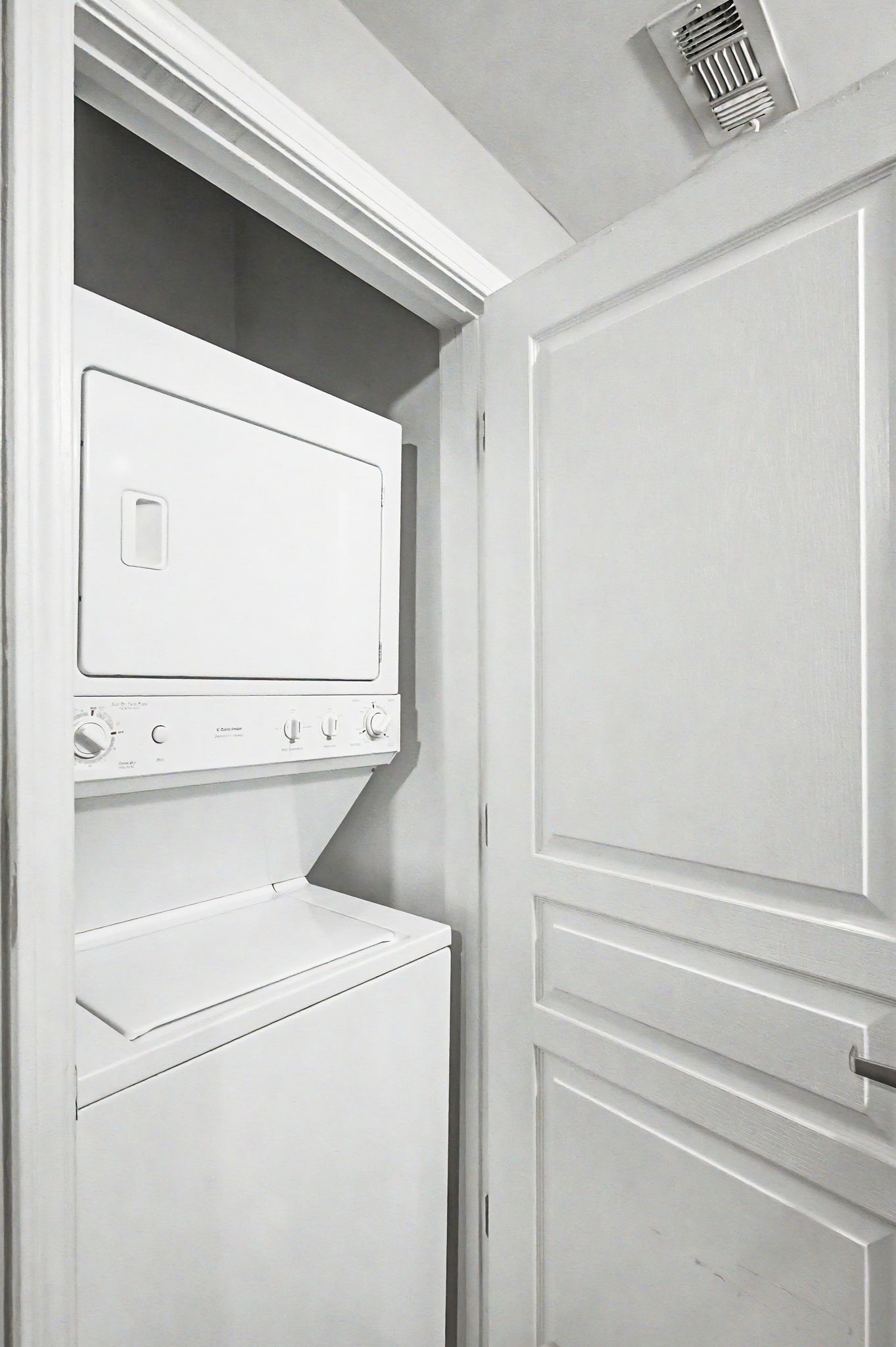 3000 Vanderbilt Pl Unit: 108