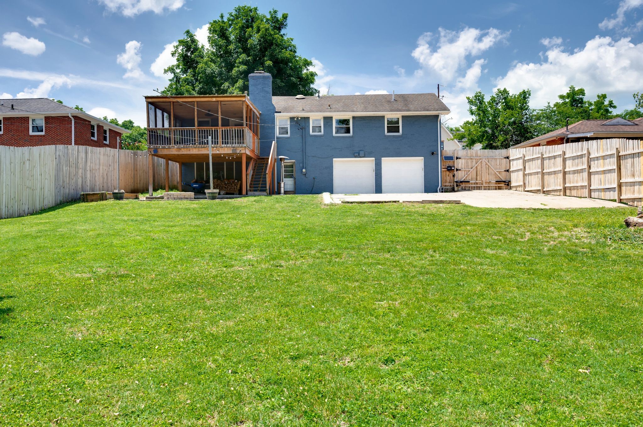 540 River Rouge Dr