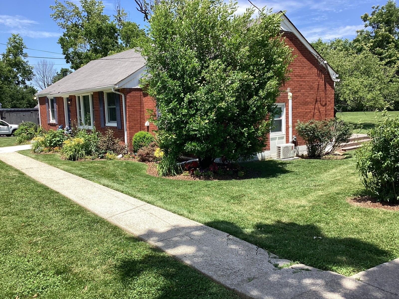 4320 Morriswood Dr