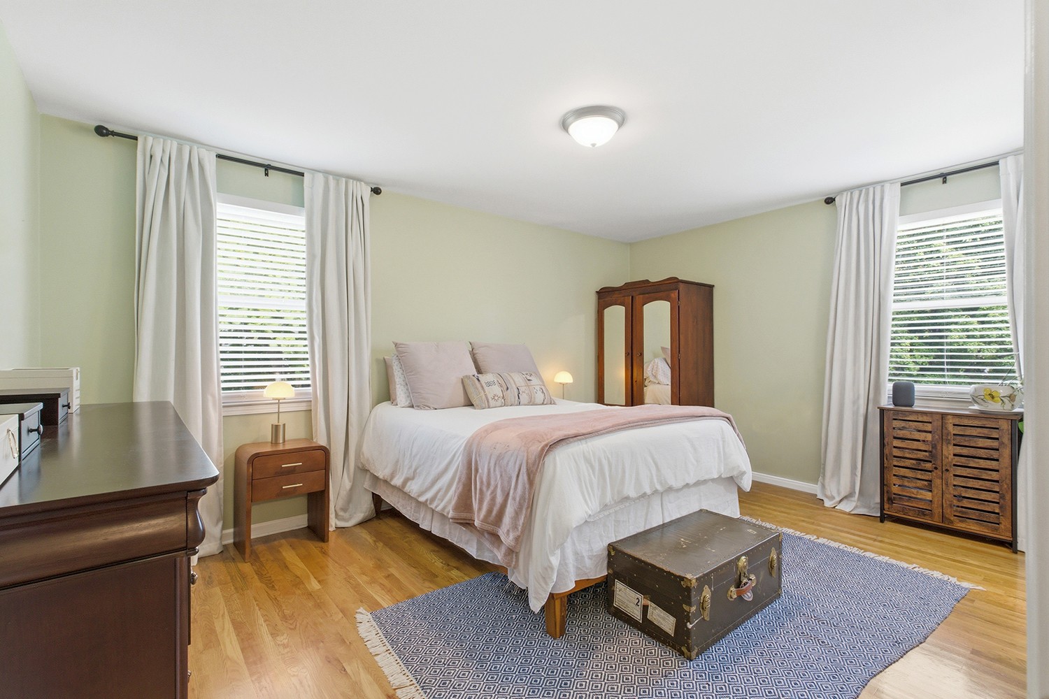 7220 Belle Chasse Dr