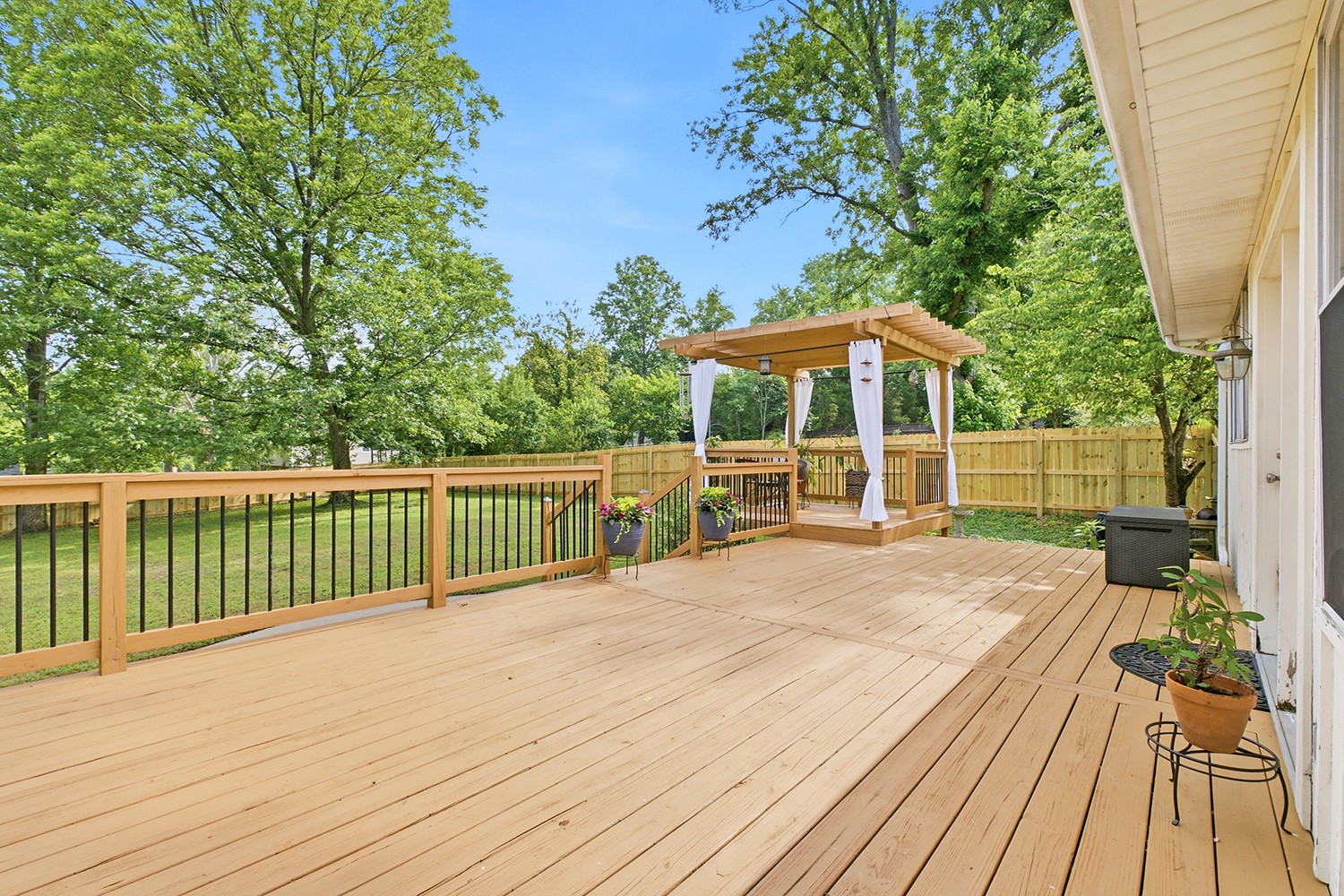 7220 Belle Chasse Dr