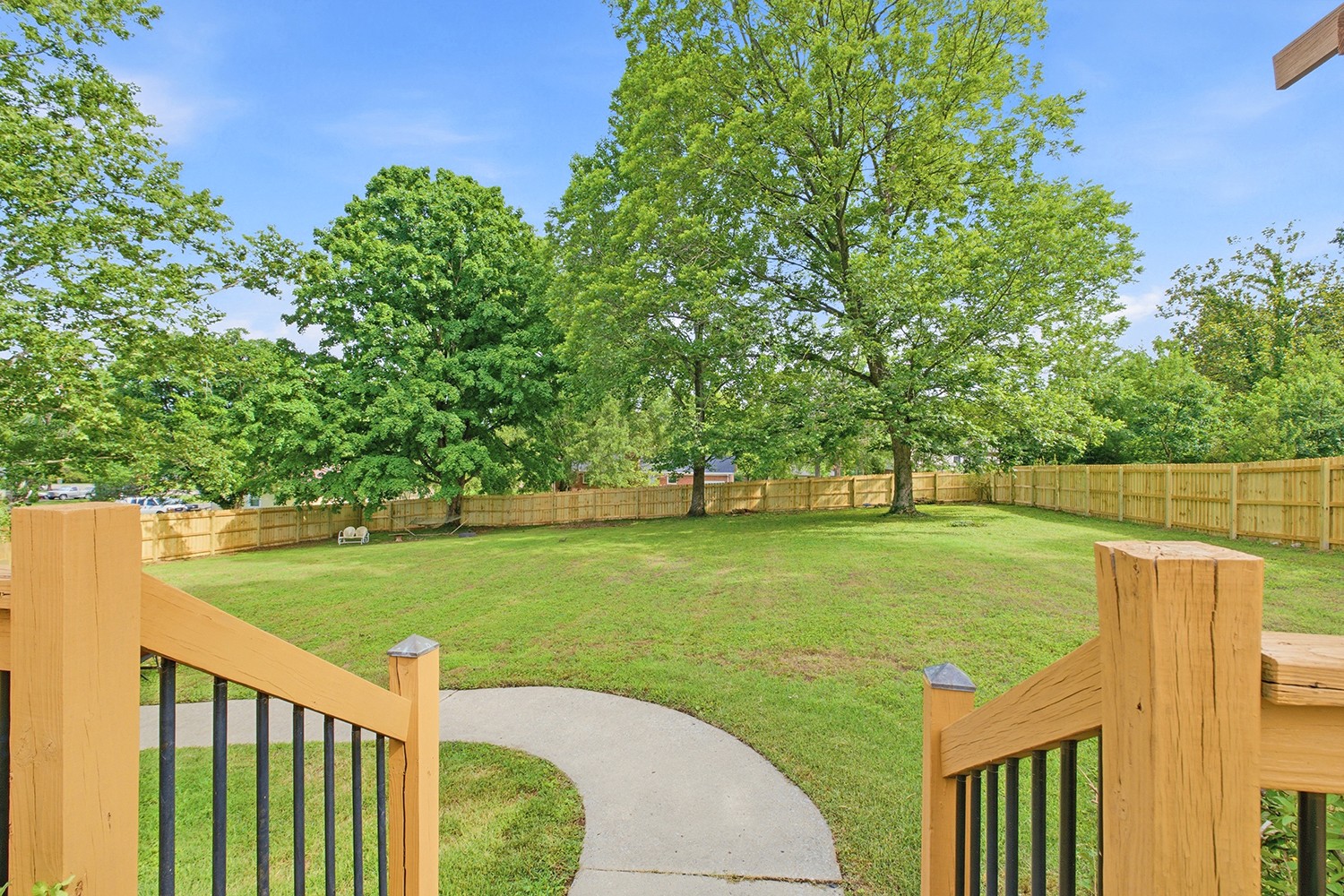 7220 Belle Chasse Dr