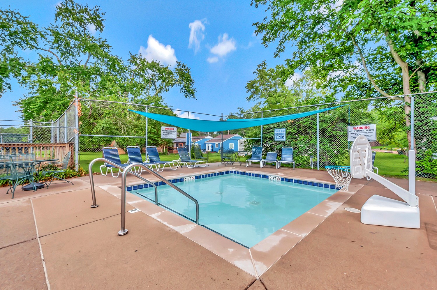 7220 Belle Chasse Dr