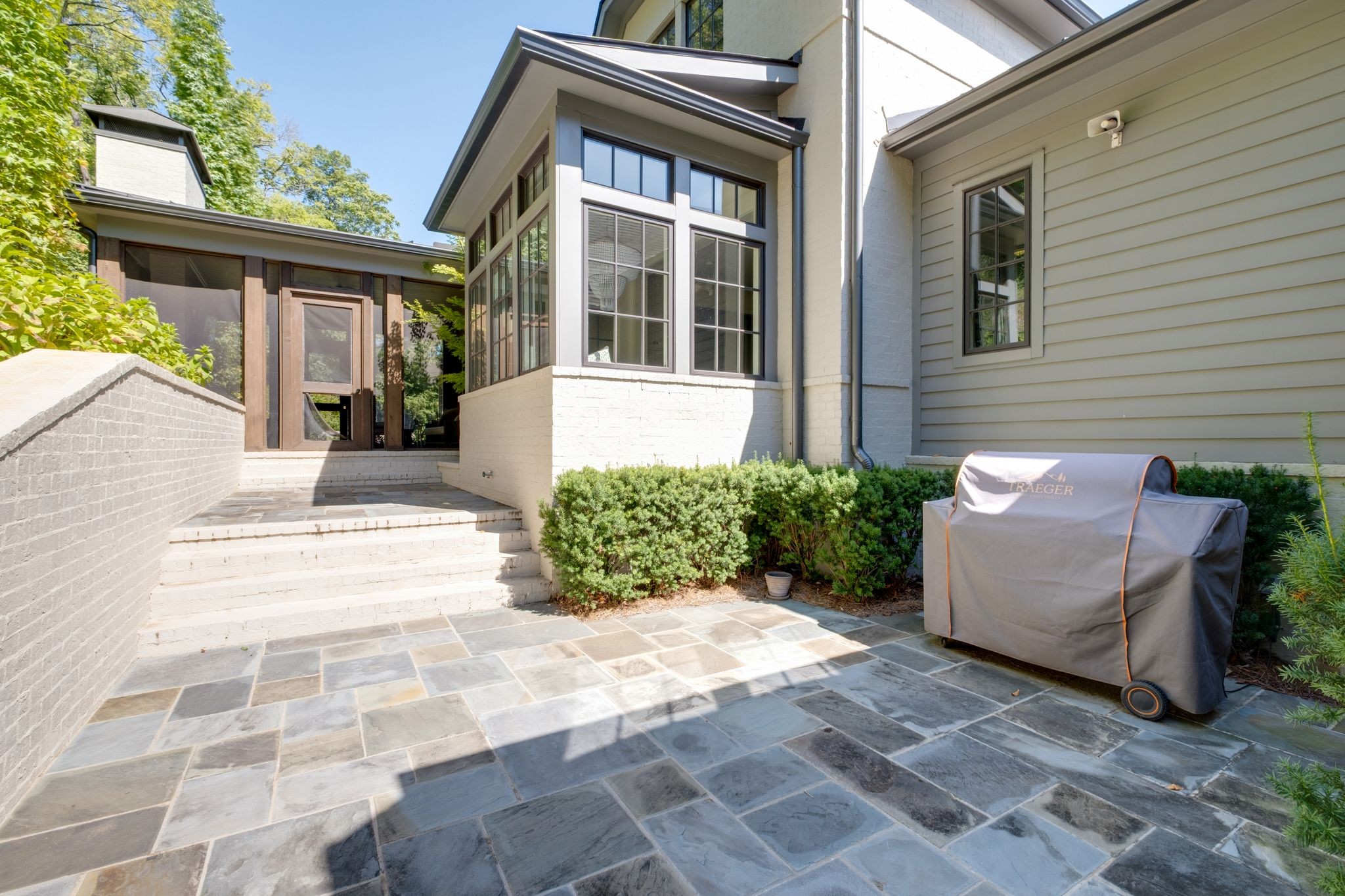 4523 Wayland Dr
