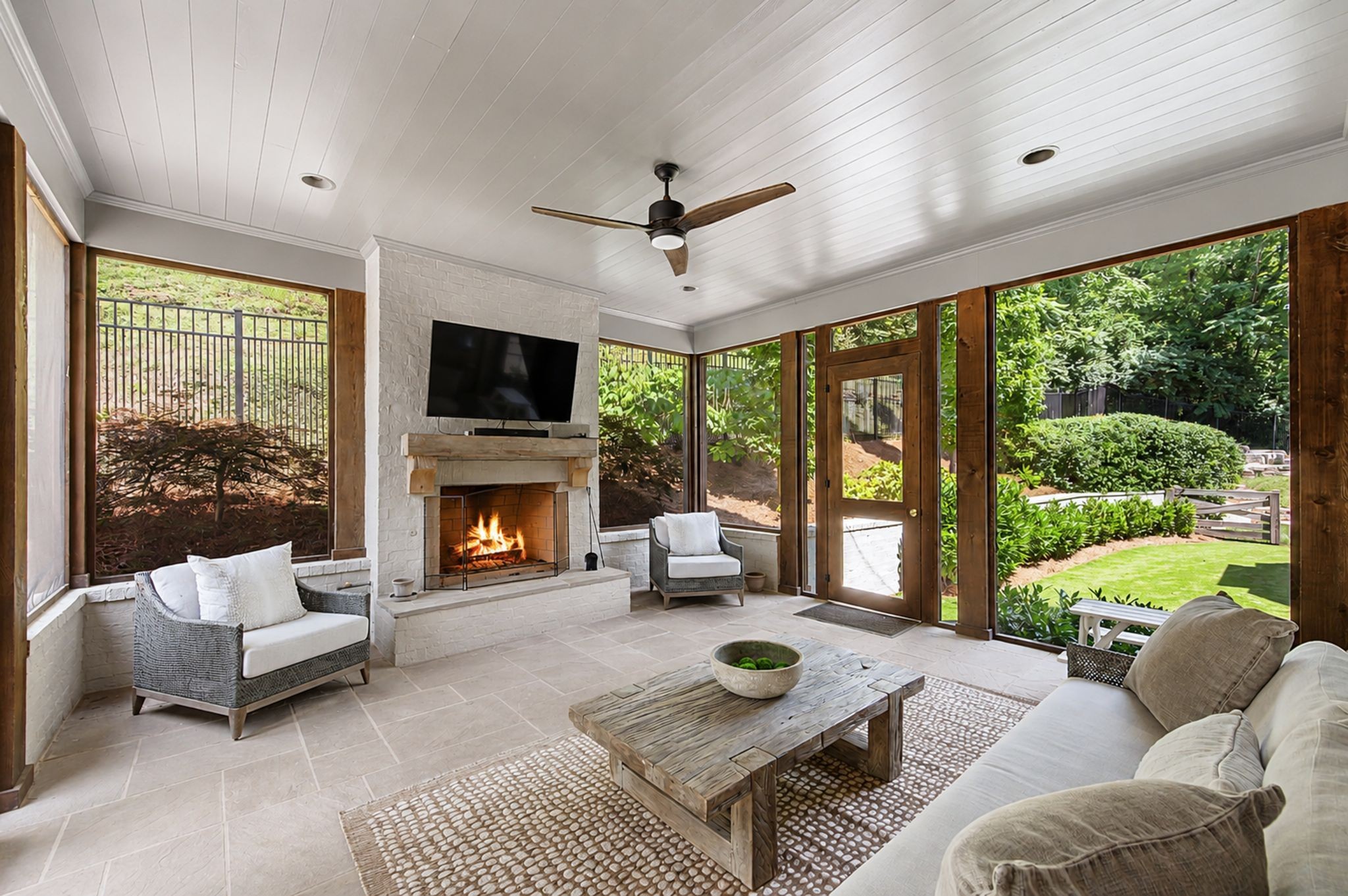 4523 Wayland Dr