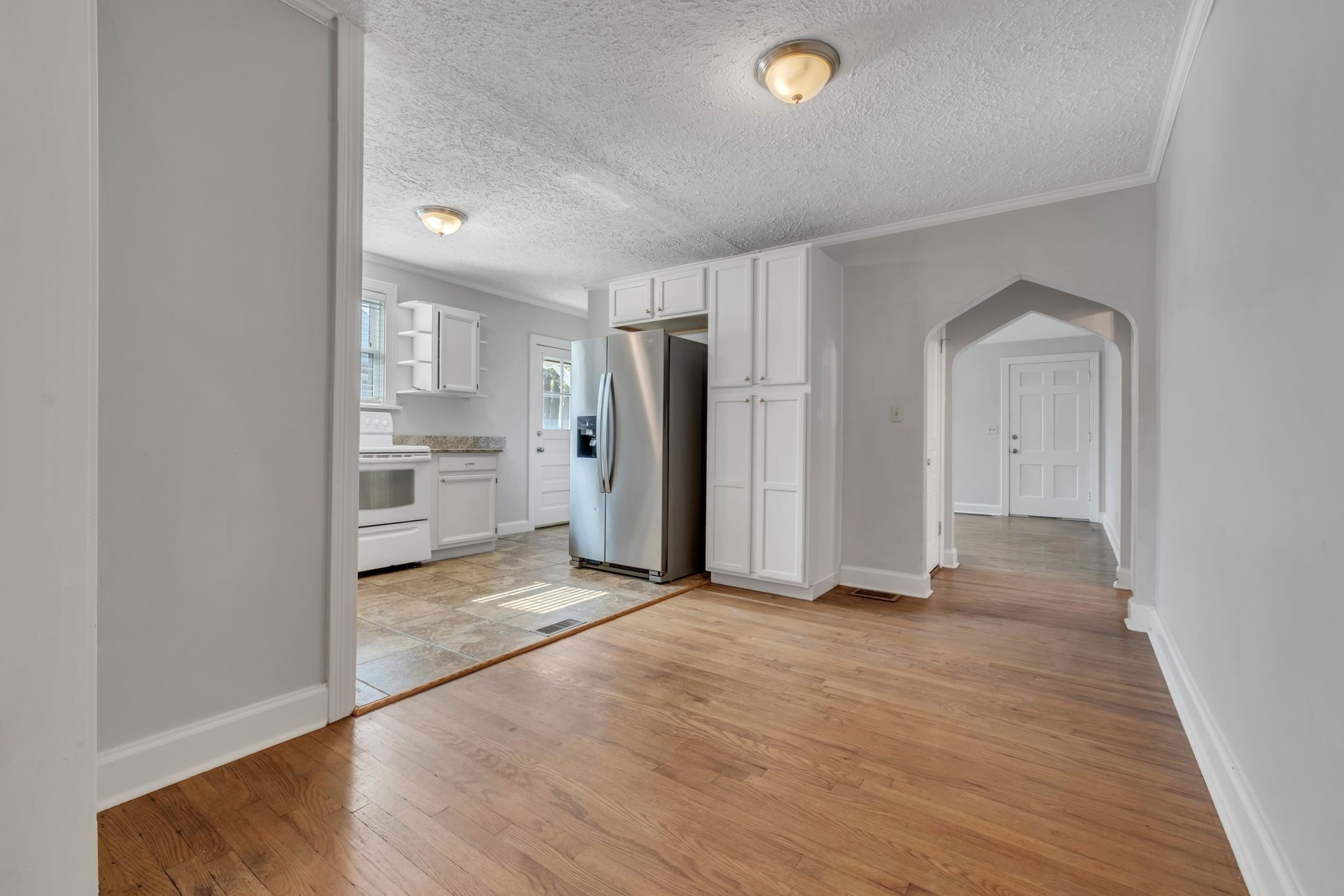 246 Thuss Ave