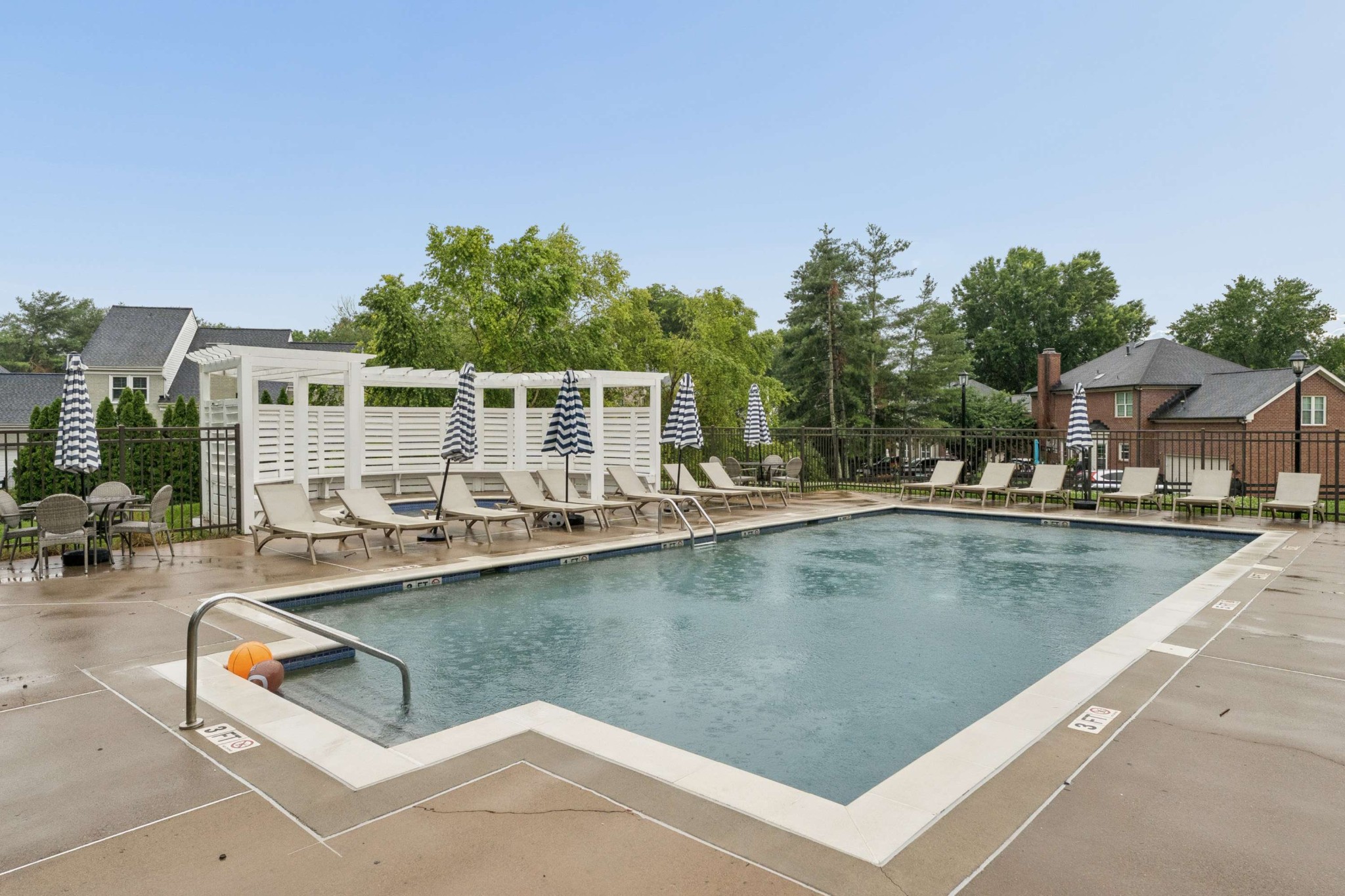 824 Pintail Ct
