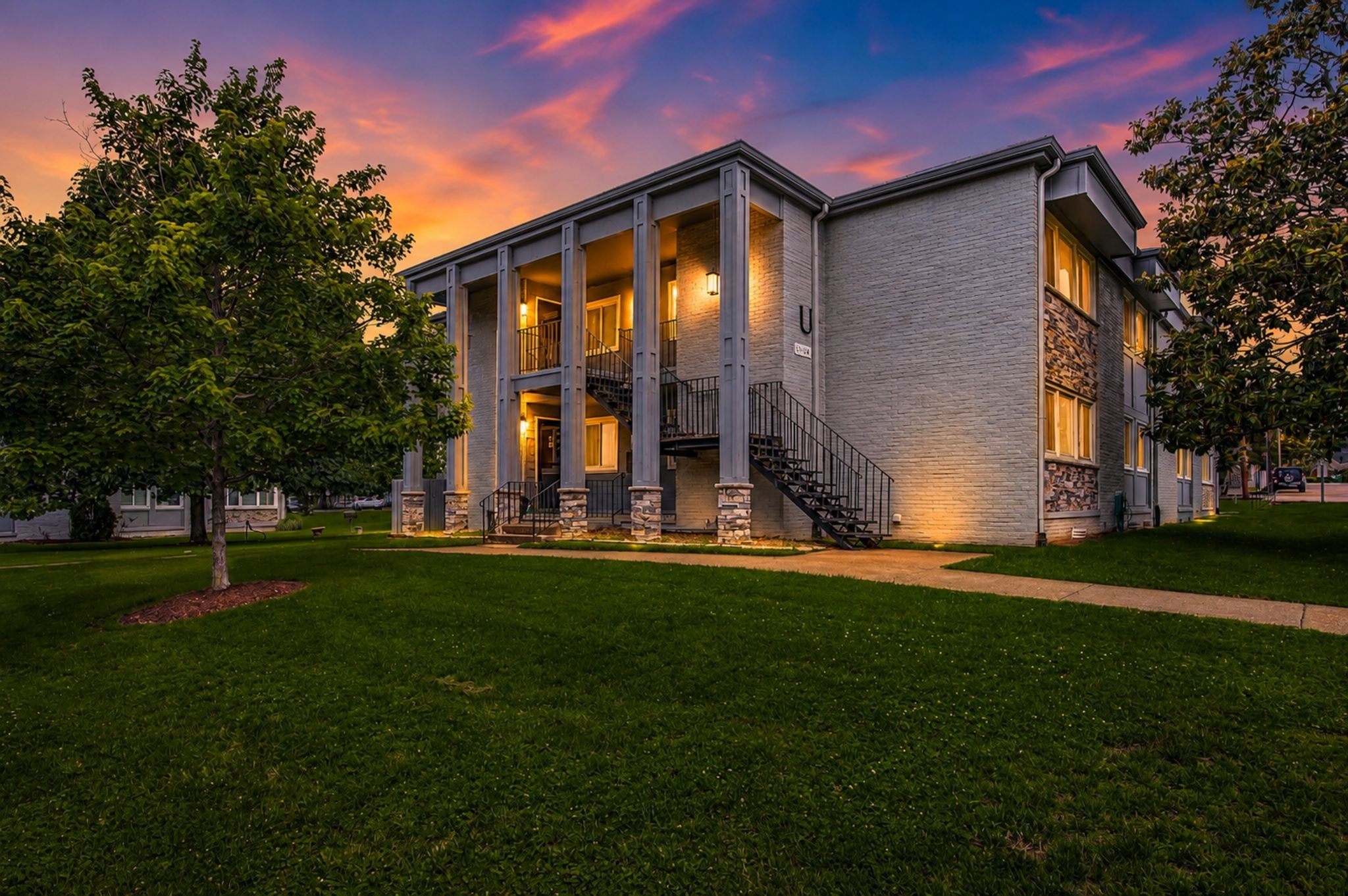 1900 Richard Jones Rd Unit: U4