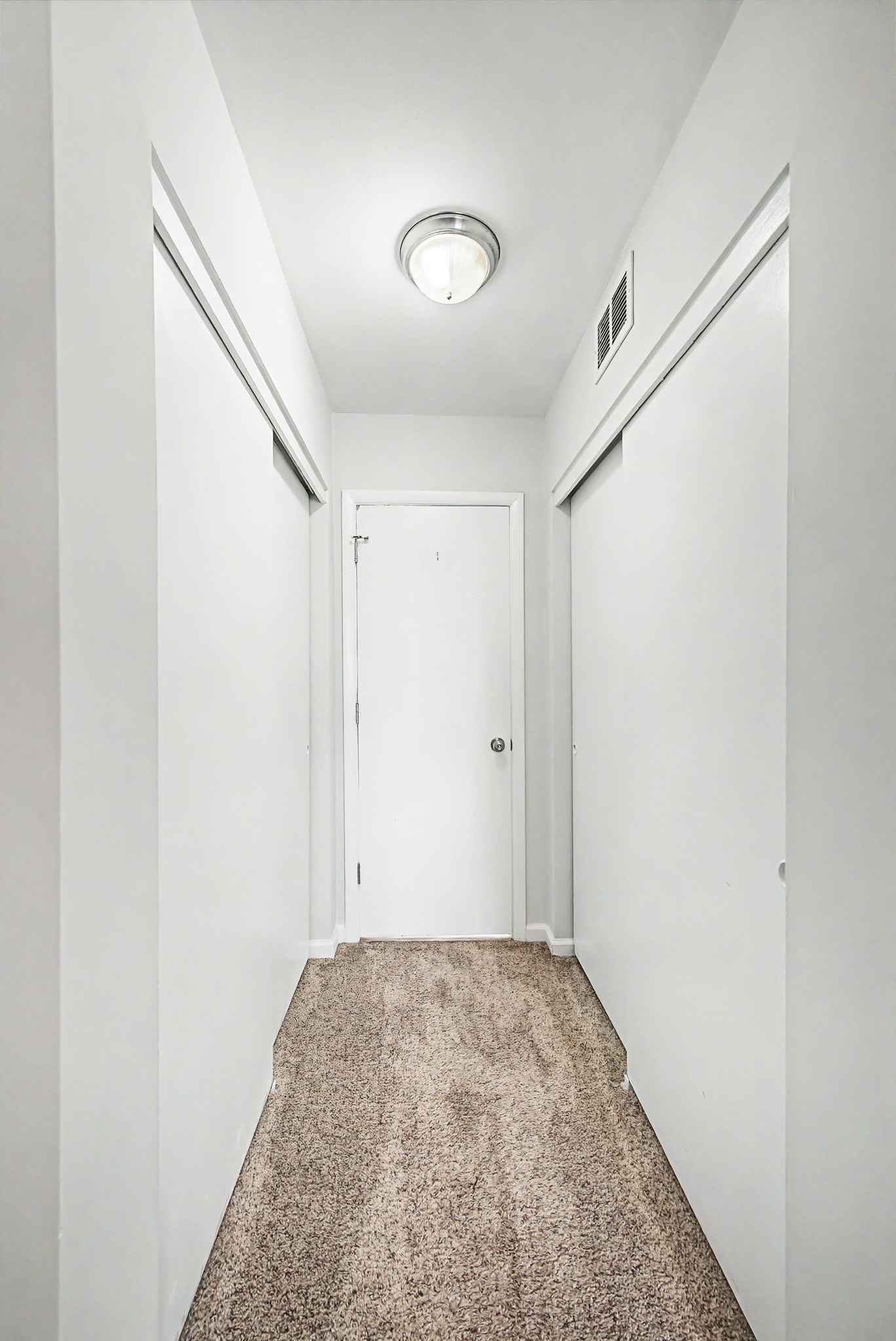 1900 Richard Jones Rd Unit: U4