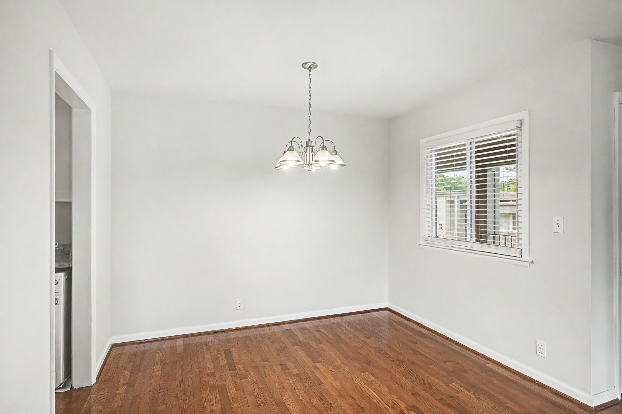 1900 Richard Jones Rd Unit: U4