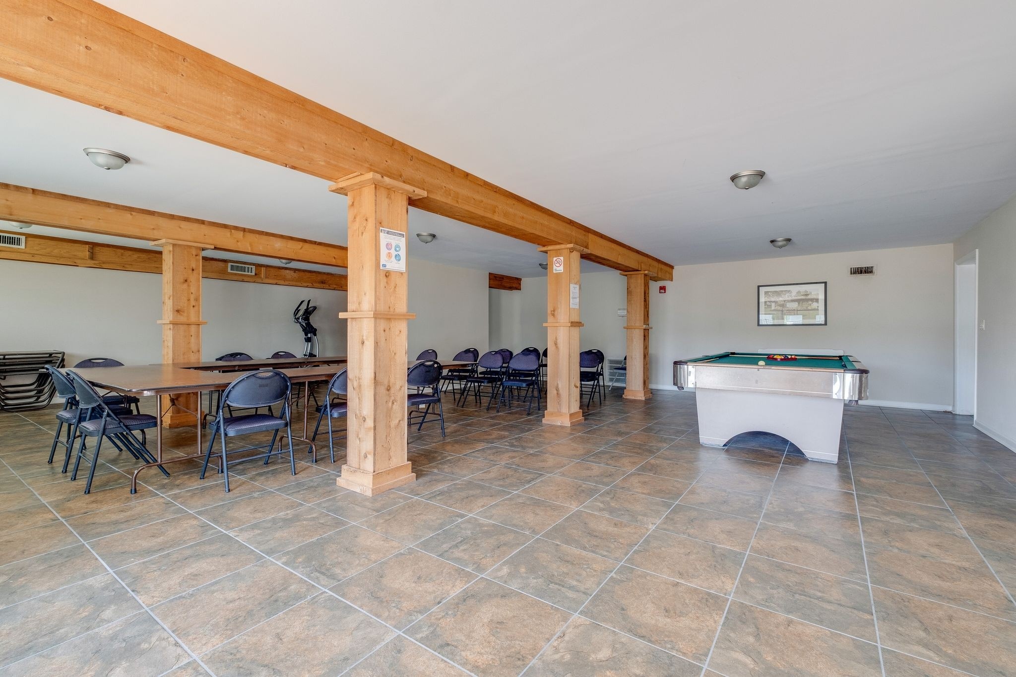 1900 Richard Jones Rd Unit: U4