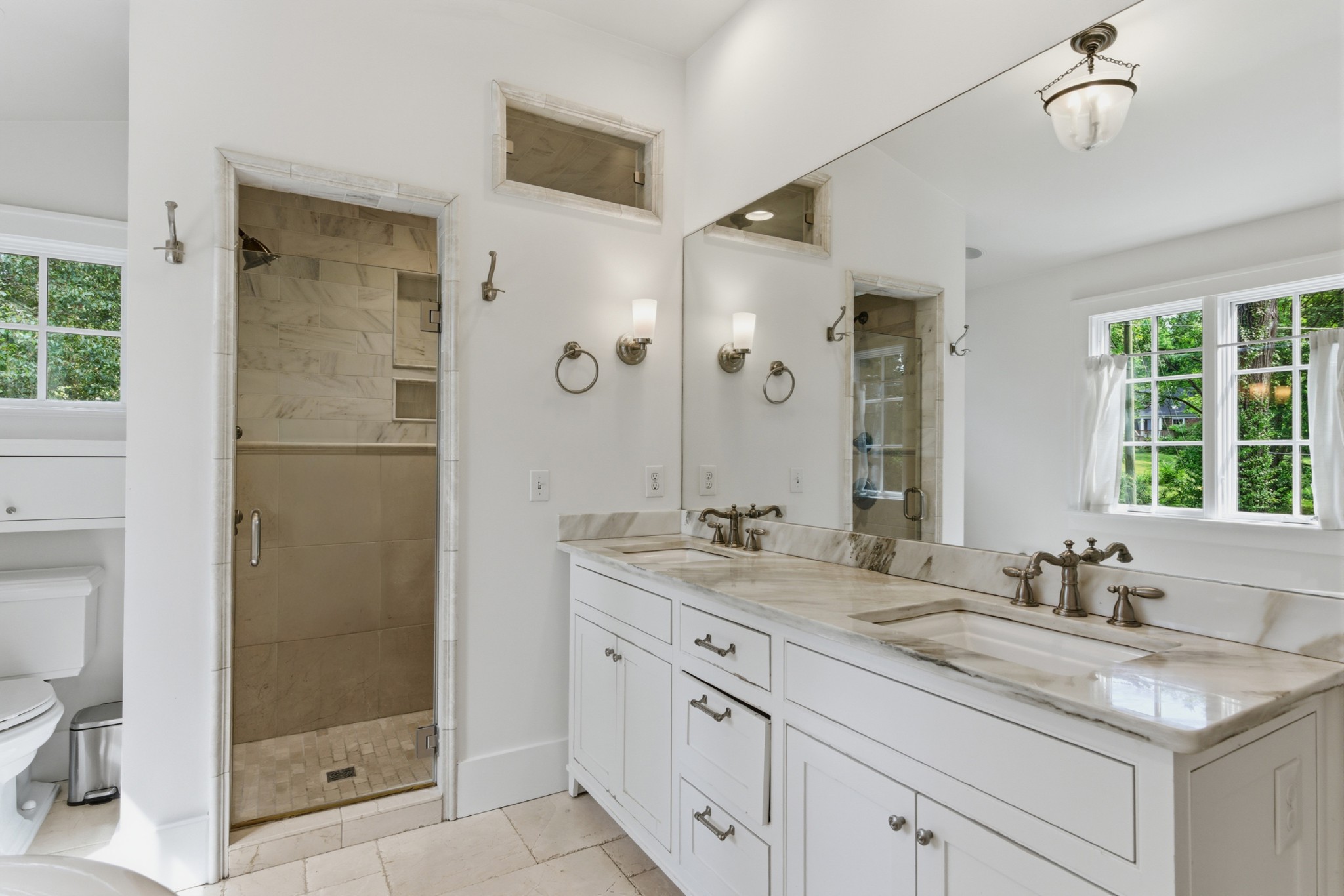 3609 Saratoga Dr